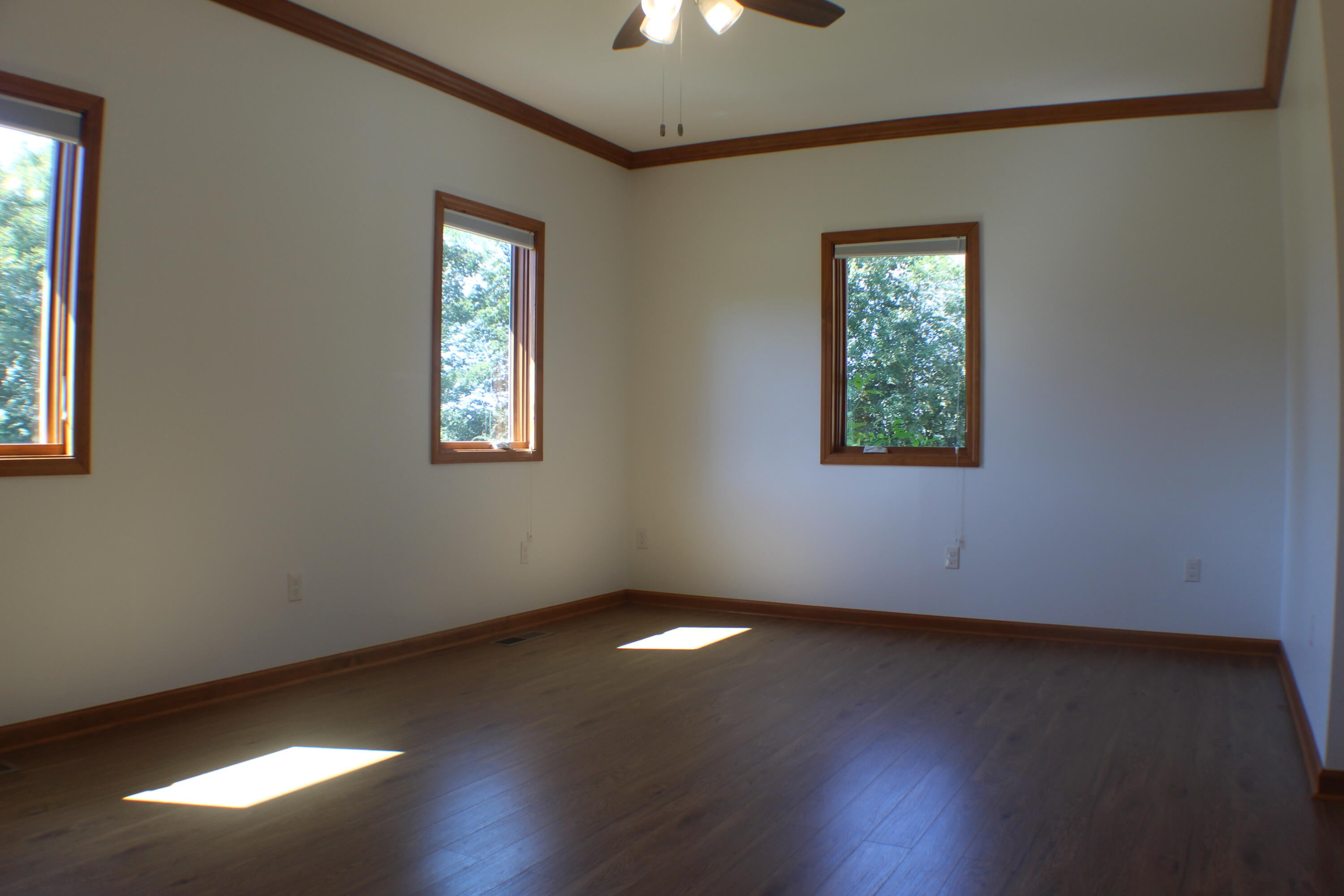 105 Cedar Creek Cove Property Photo 12