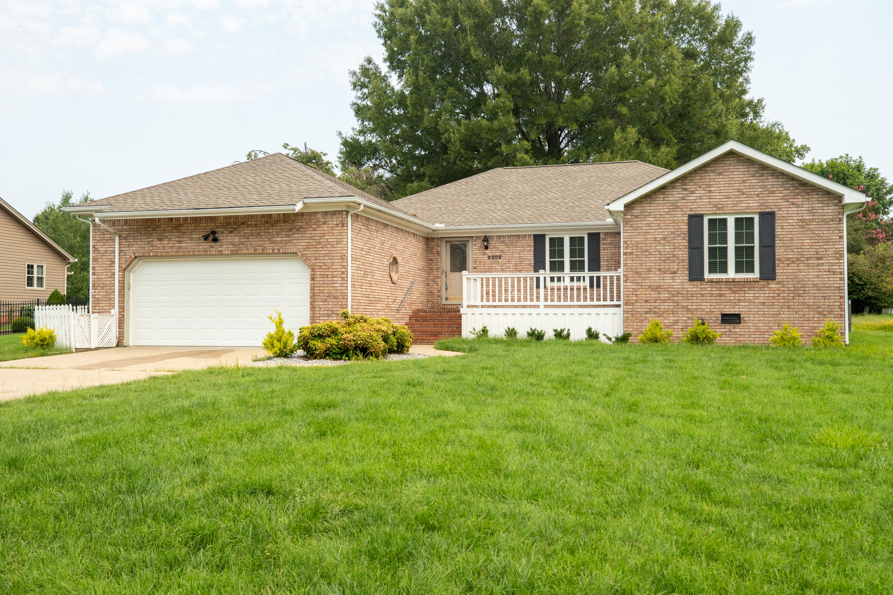 2202 Brookhaven Drive Property Photo 1