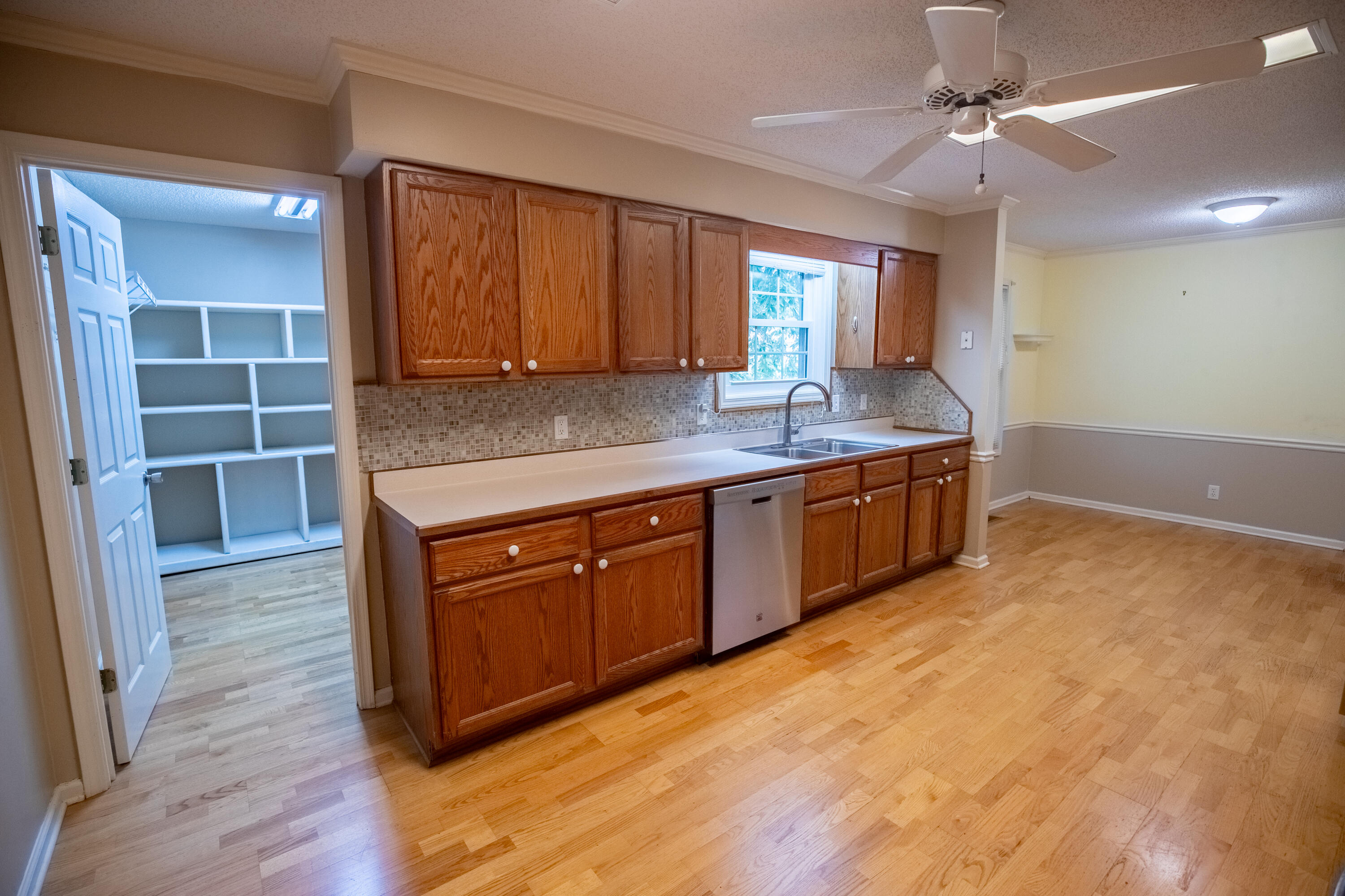 2202 Brookhaven Drive Property Photo 9