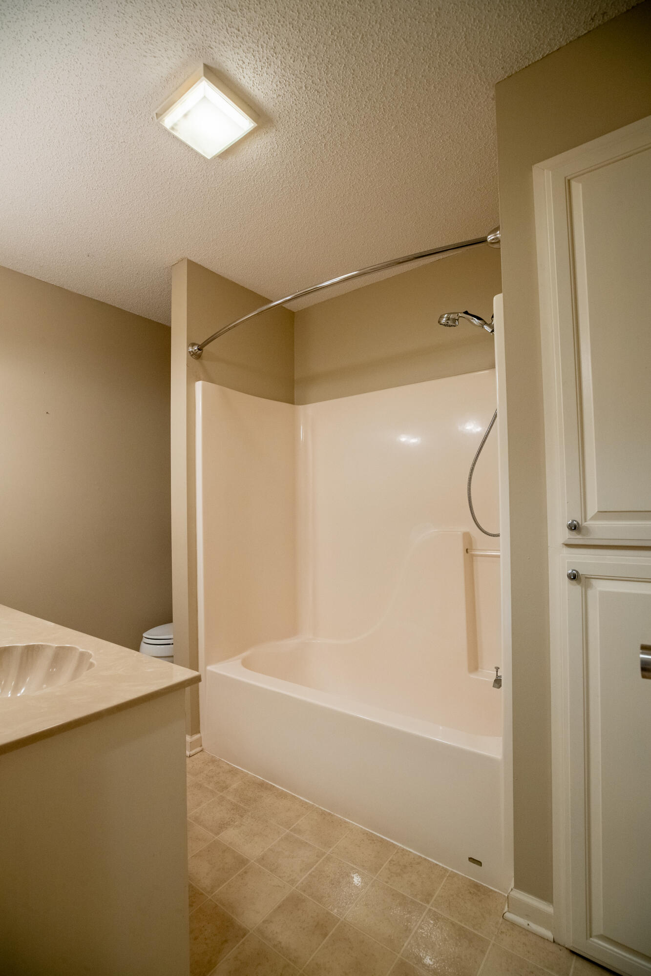 2202 Brookhaven Drive Property Photo 20