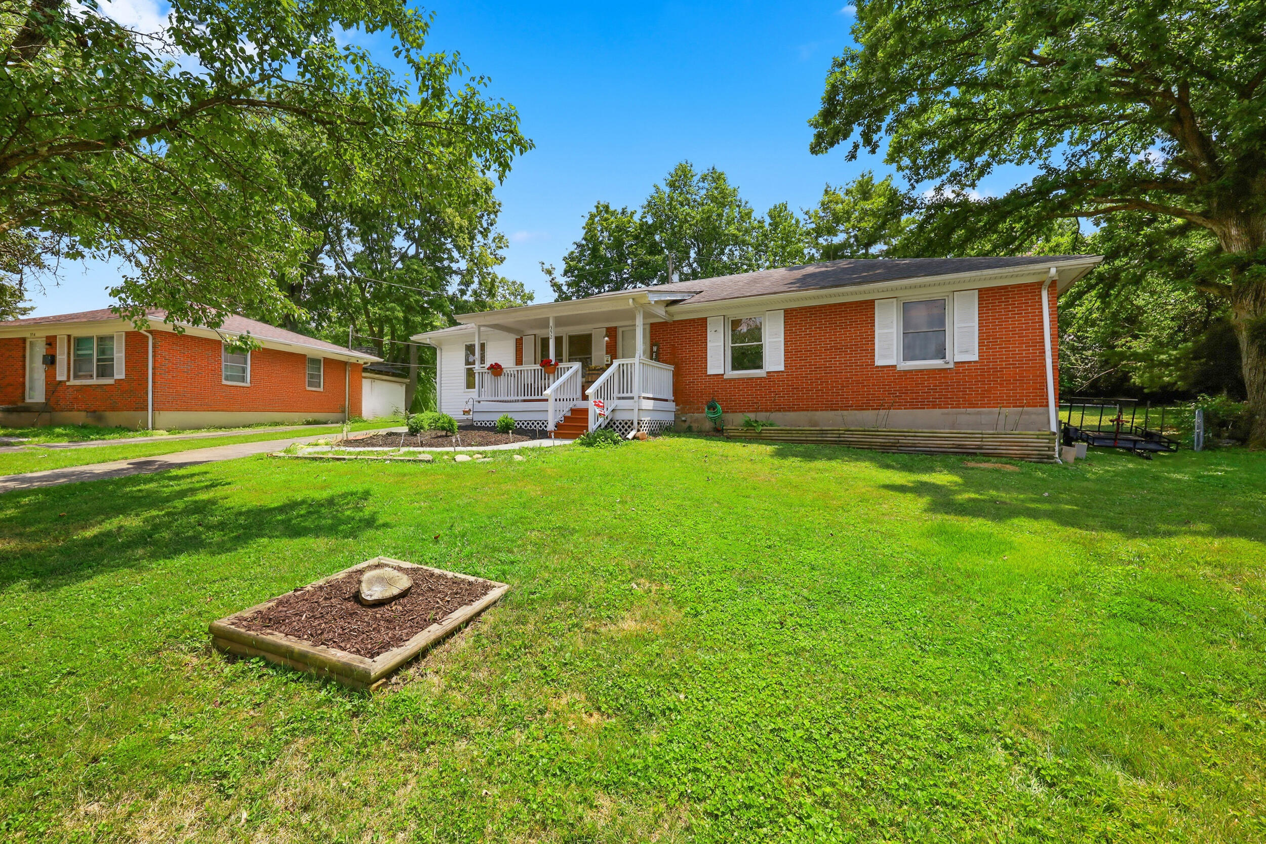 352 Ridgewood Drive Property Photo 29