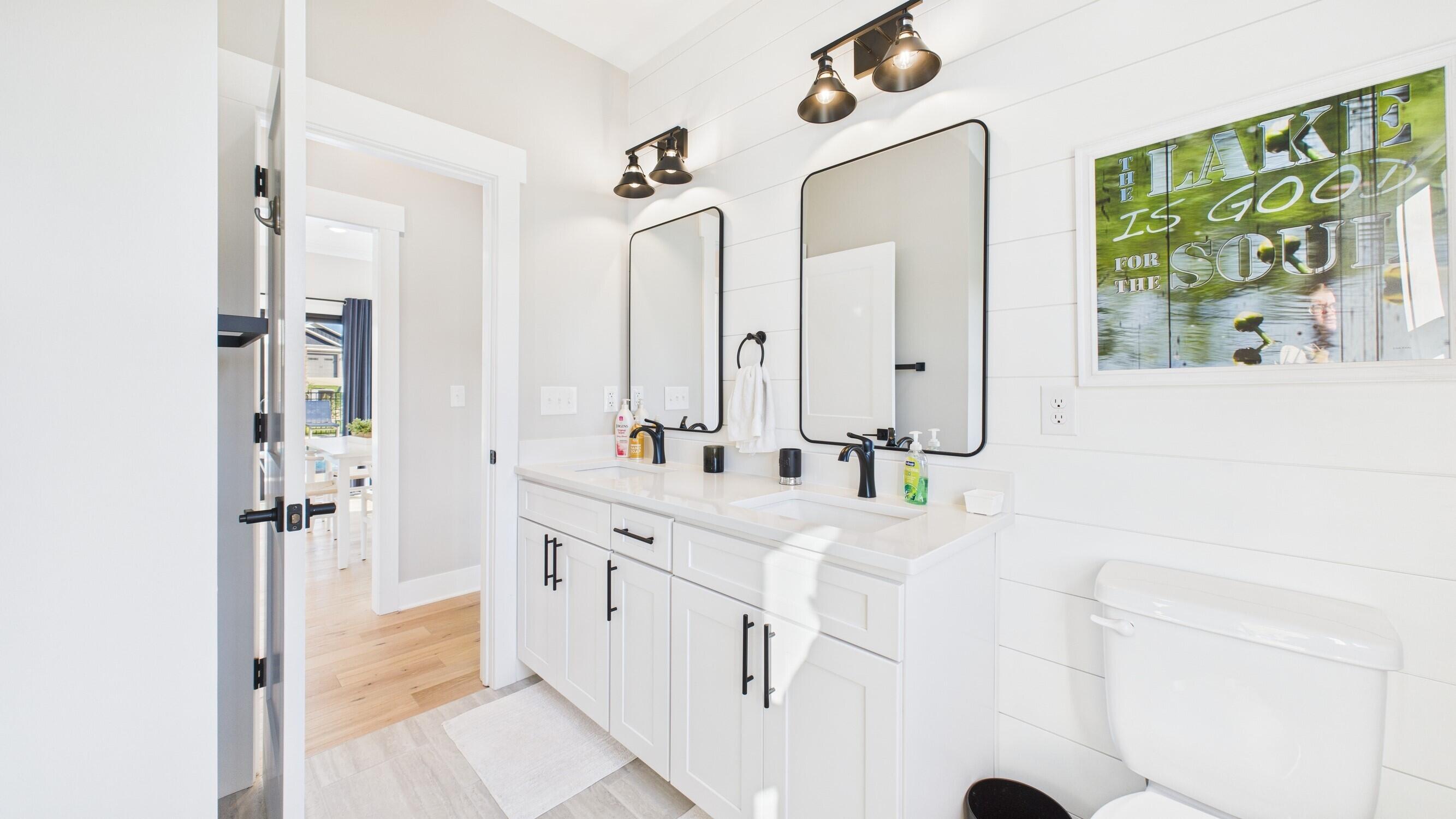 310 Moon Bay Drive Property Photo 48