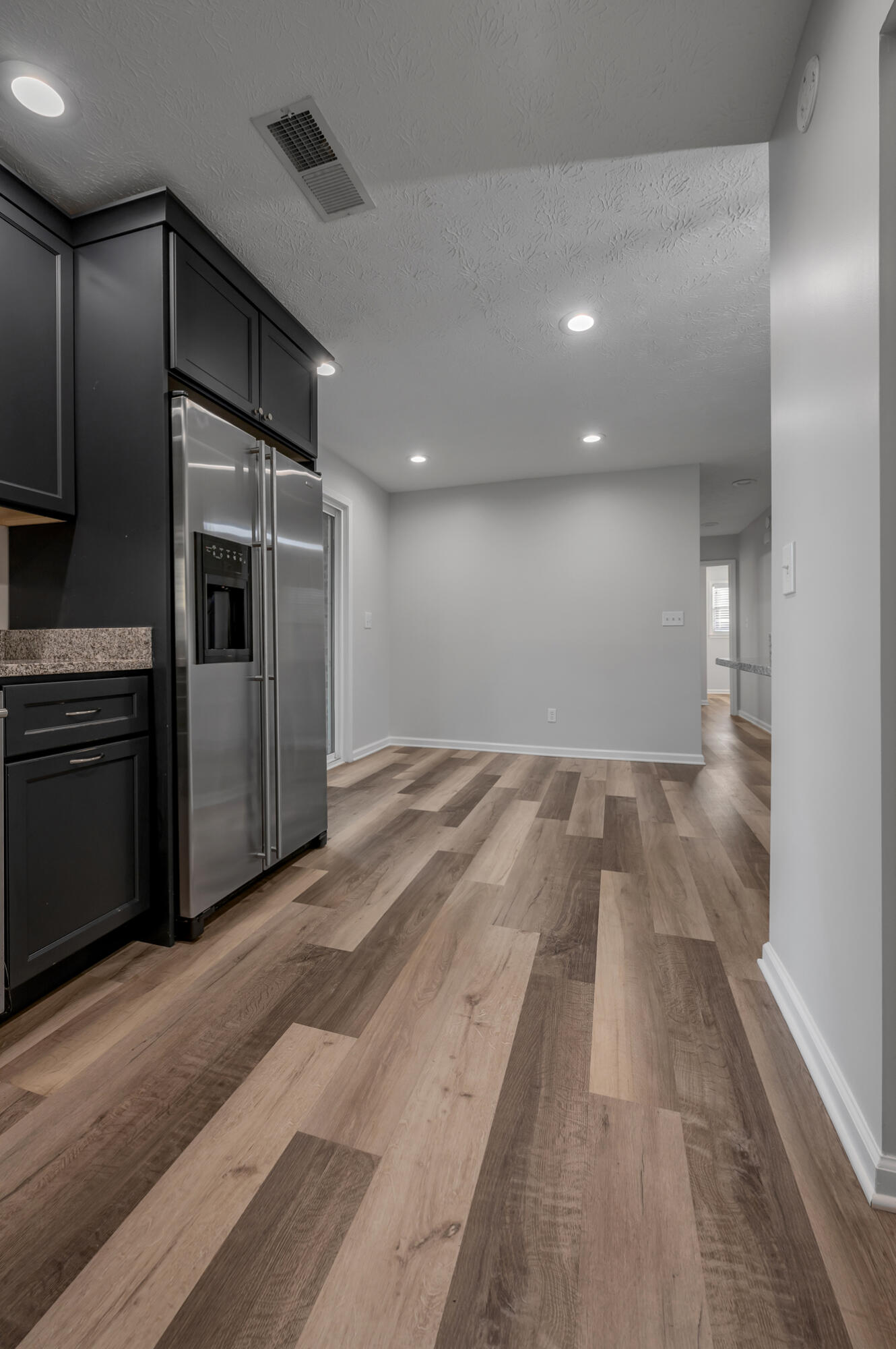 221 Quebec Way Property Photo 8