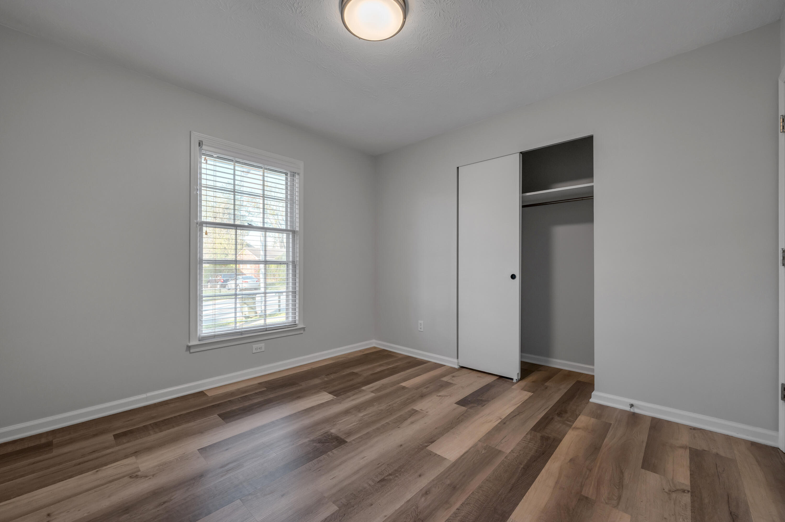 221 Quebec Way Property Photo 12