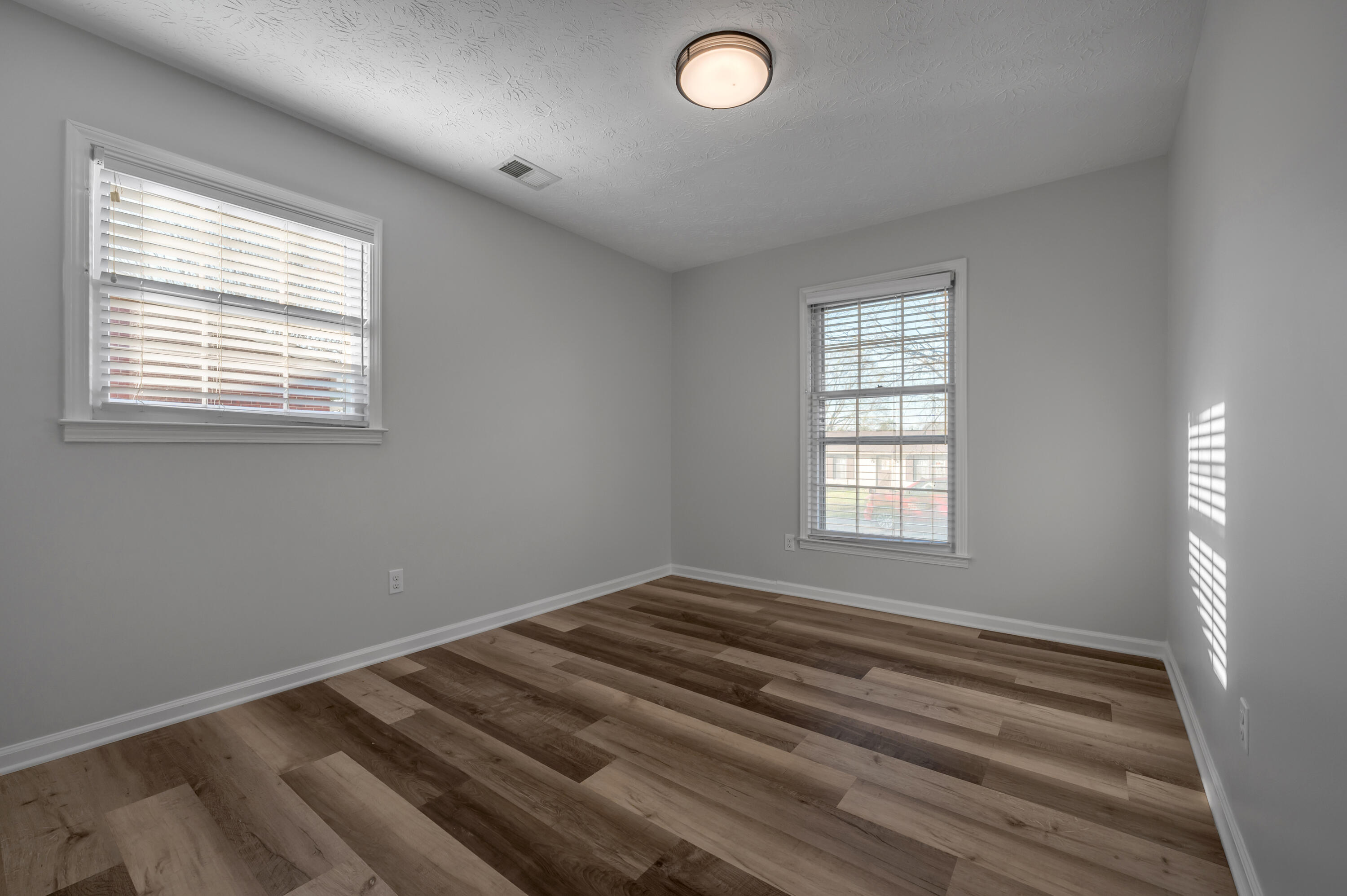 221 Quebec Way Property Photo 14