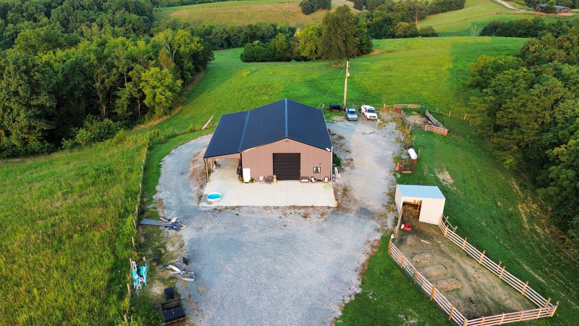 1416 Junction Pike Property Photo 11
