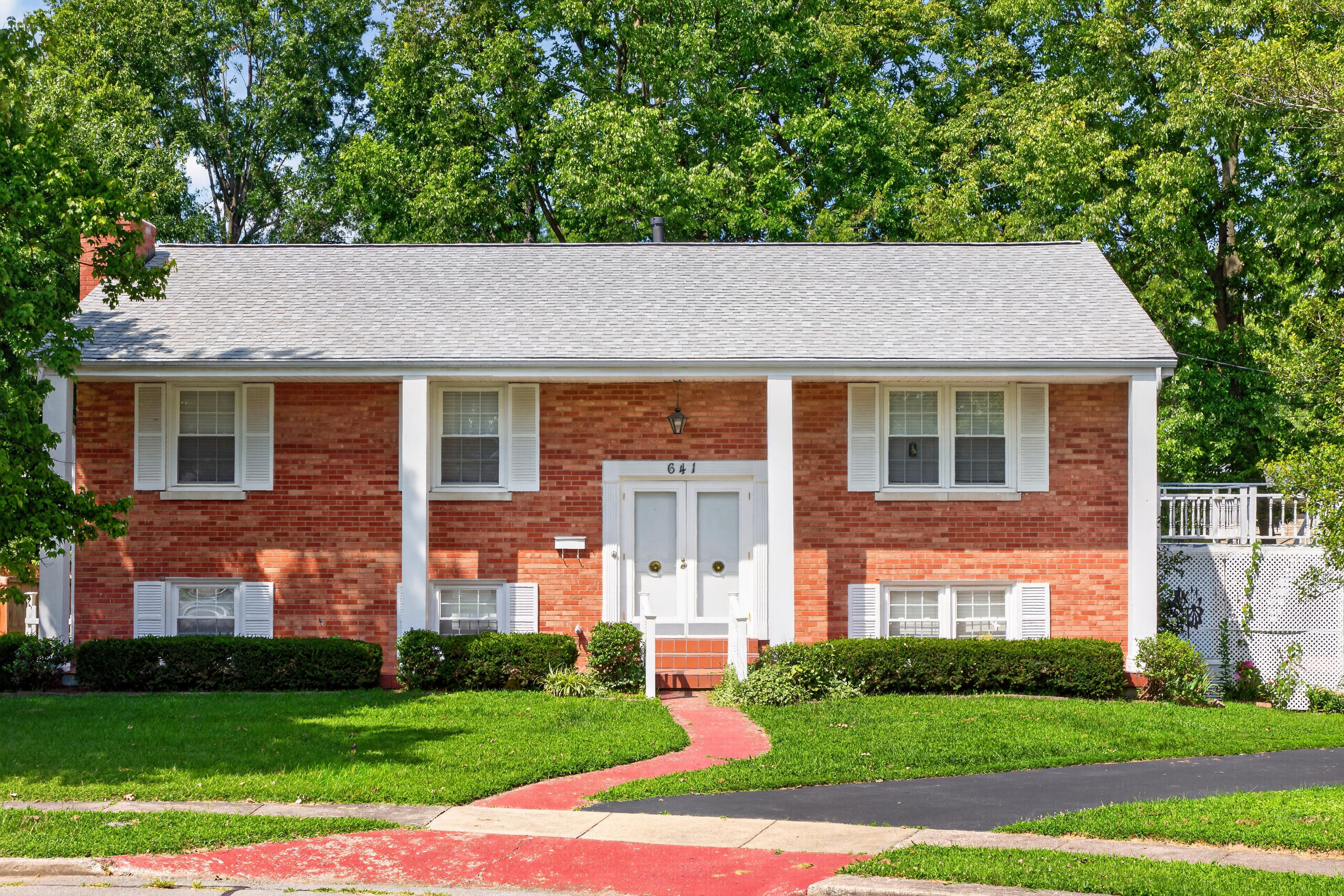 641 Bellcastle Road Property Photo 2