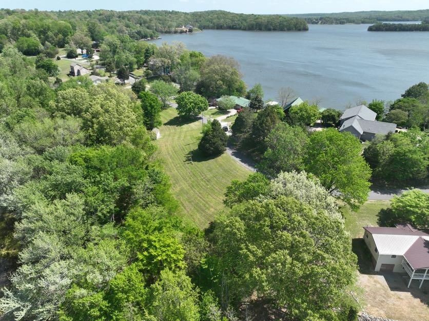 371 Skyline Drive Property Photo 9