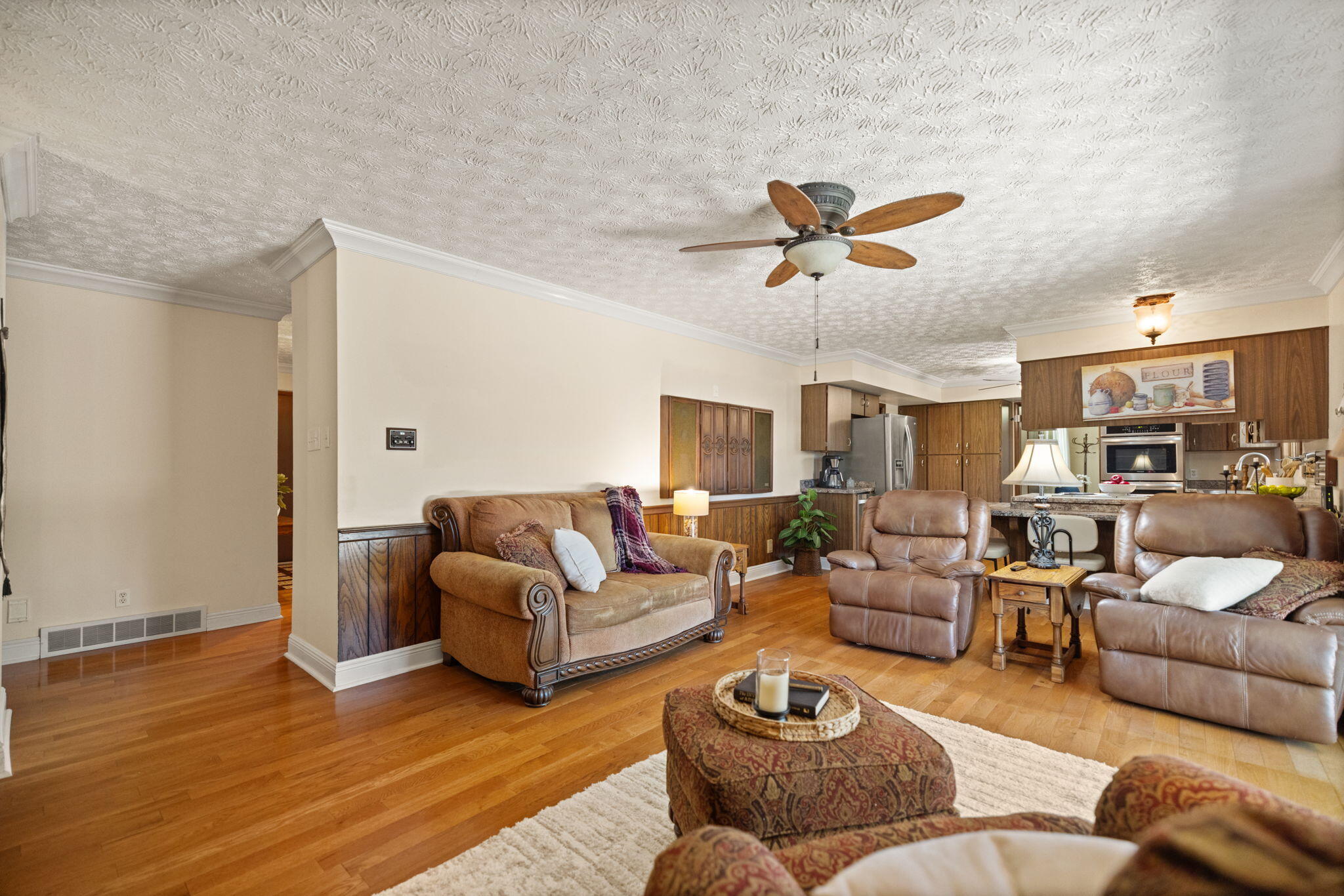 210 Langdon Avenue Property Photo 12