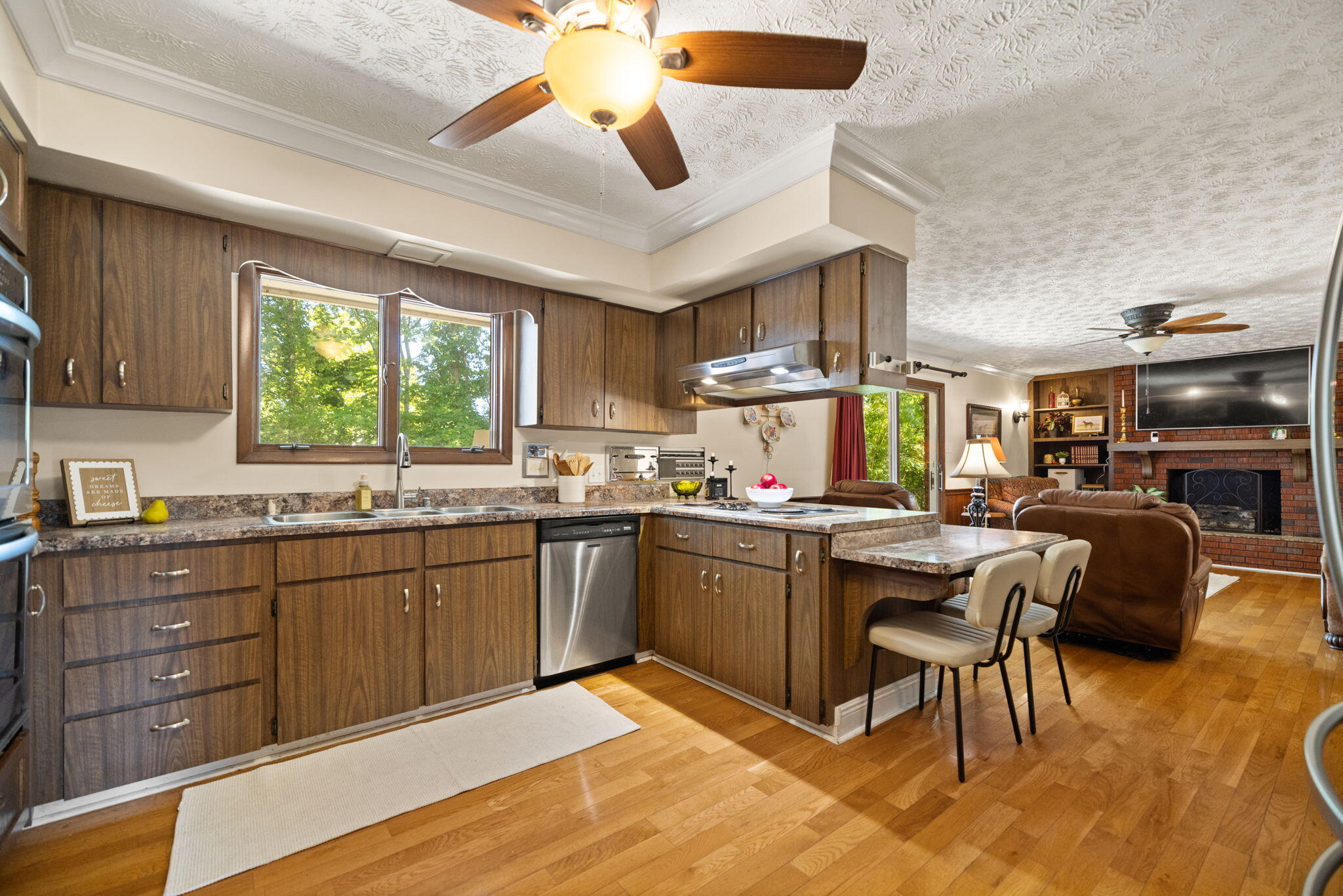 210 Langdon Avenue Property Photo 14