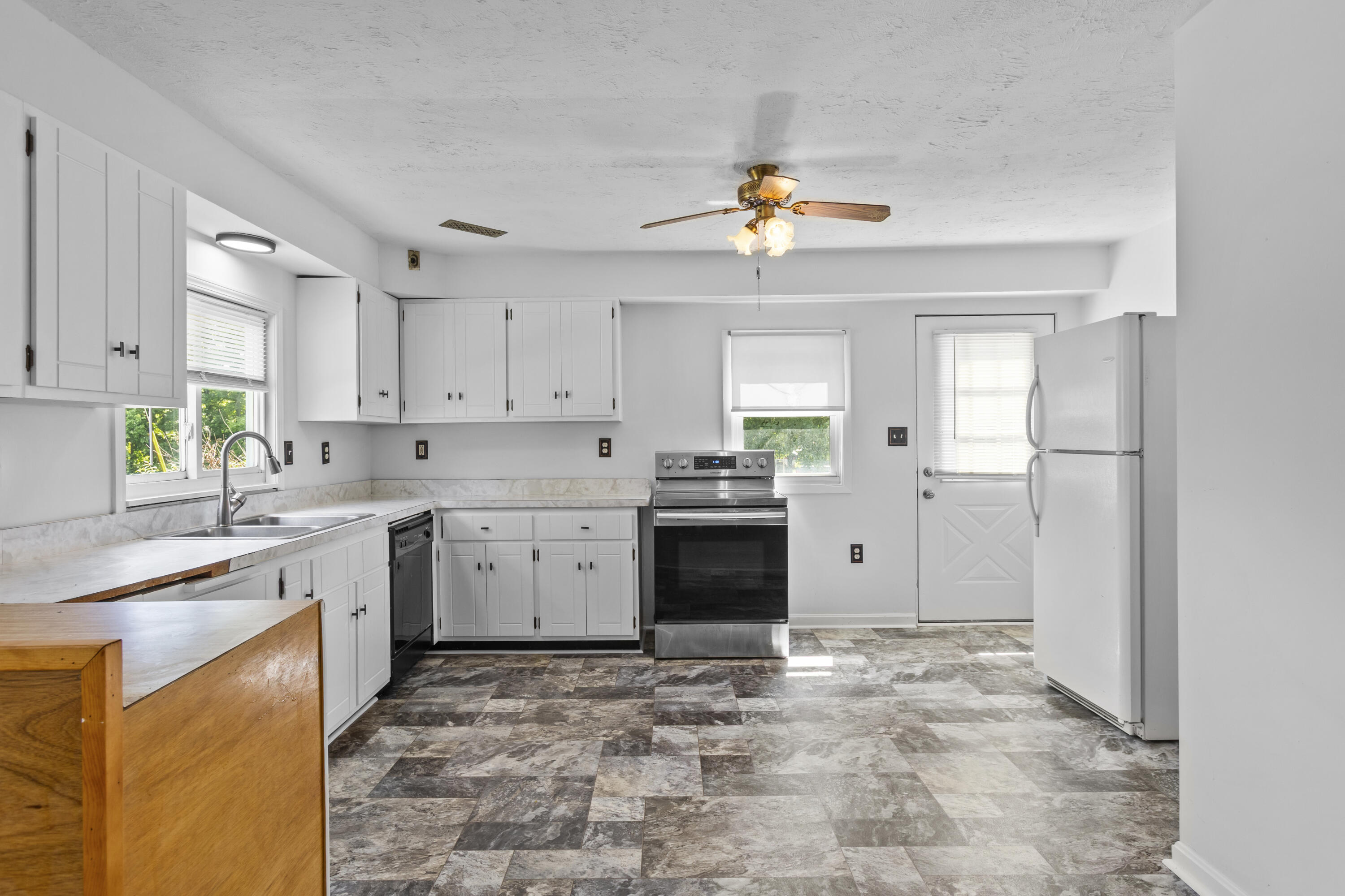 12354 Bowman Road Property Photo 8