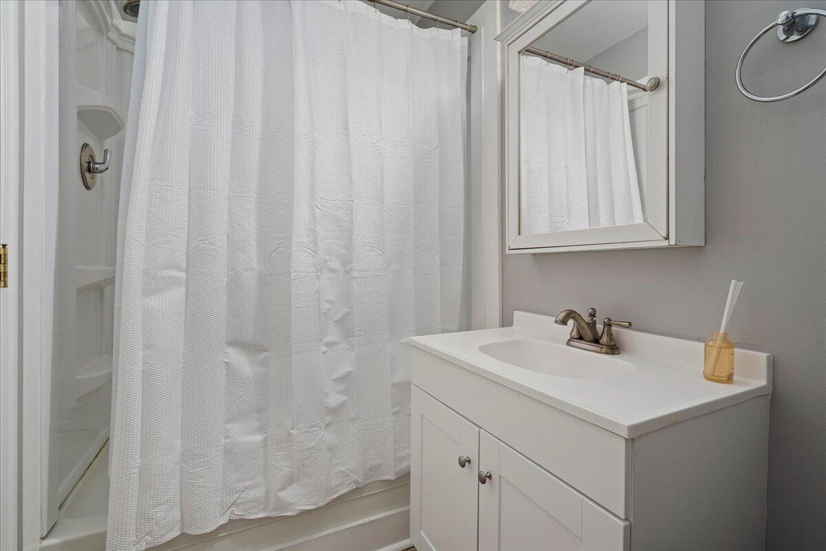 1124 Turkey Foot Road C Property Photo 22