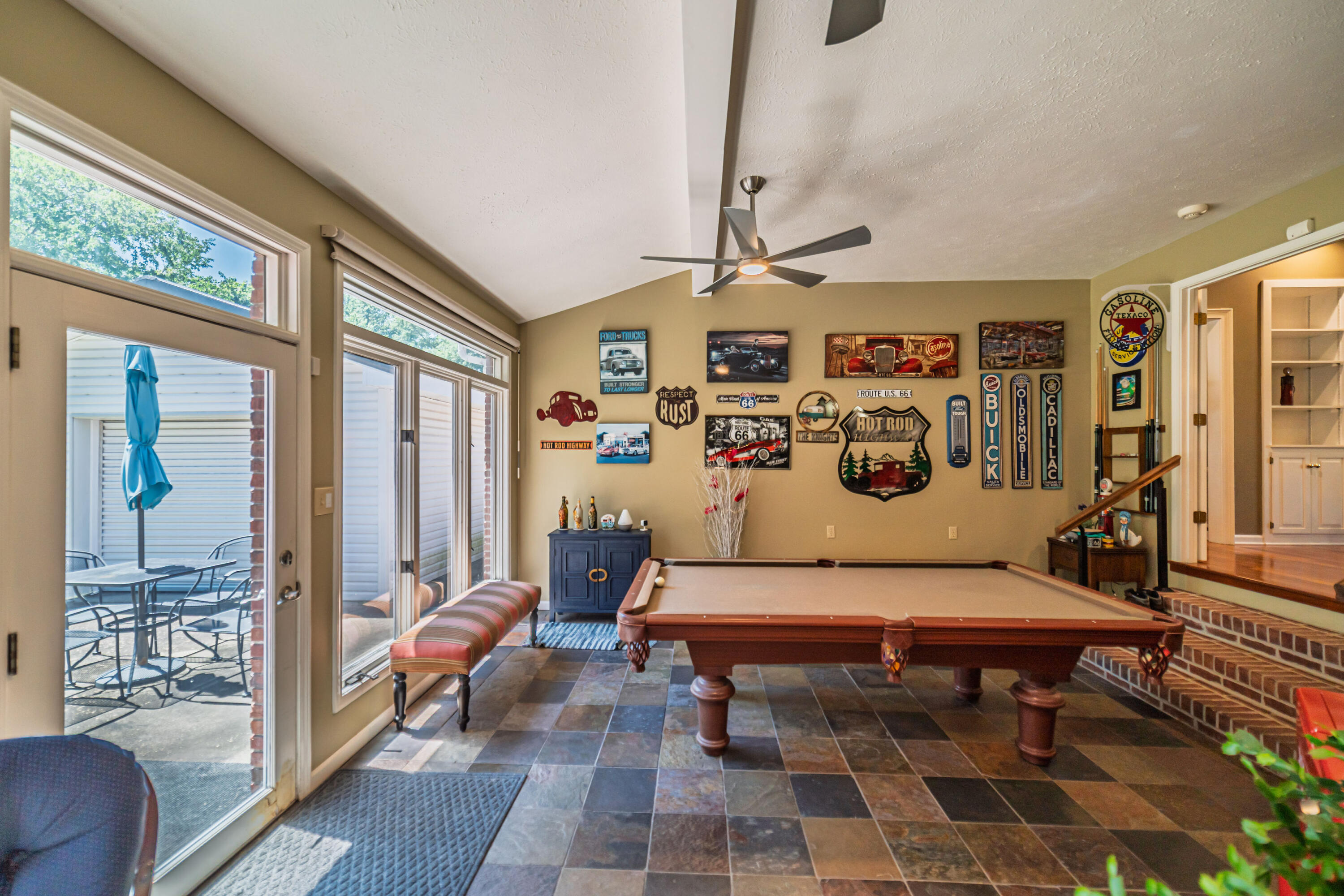 446 Carson Way Way Property Photo 14