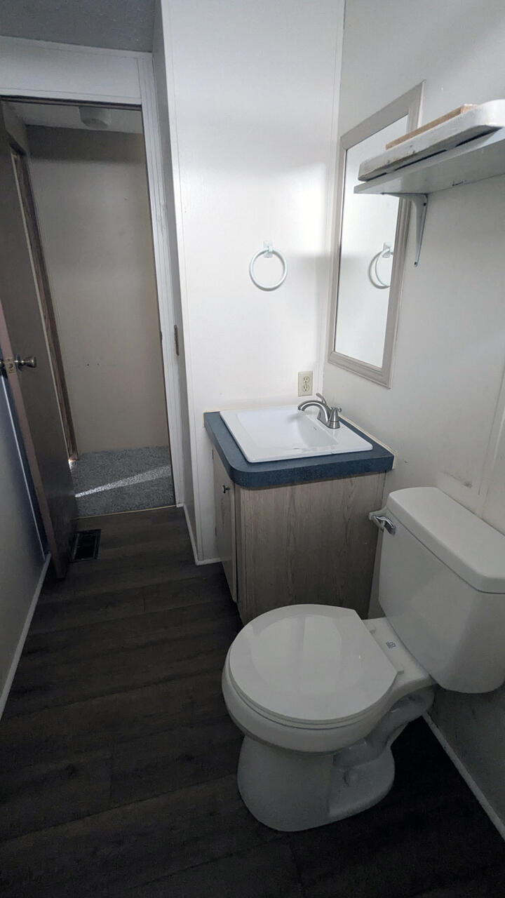 546 Constitution Drive Property Photo 14