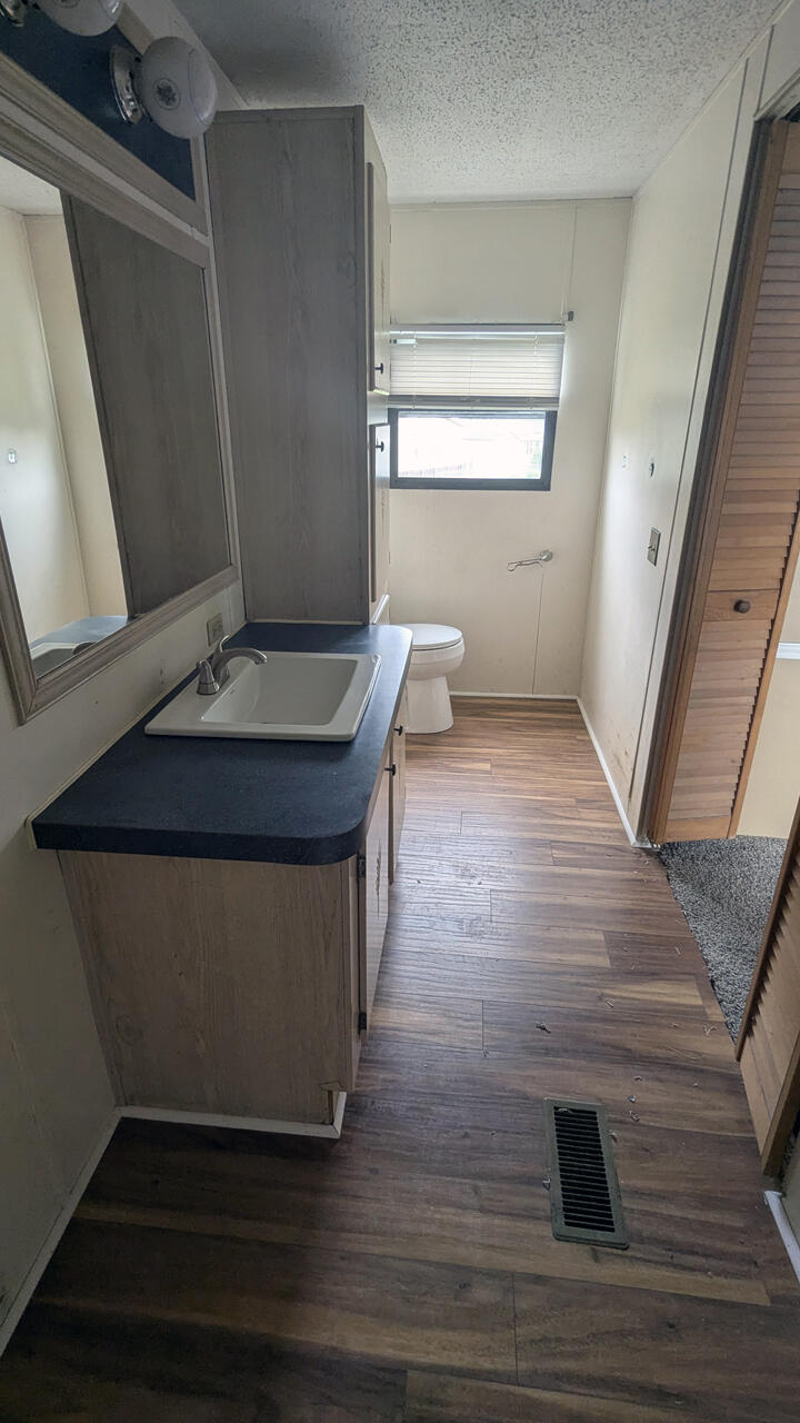 546 Constitution Drive Property Photo 17