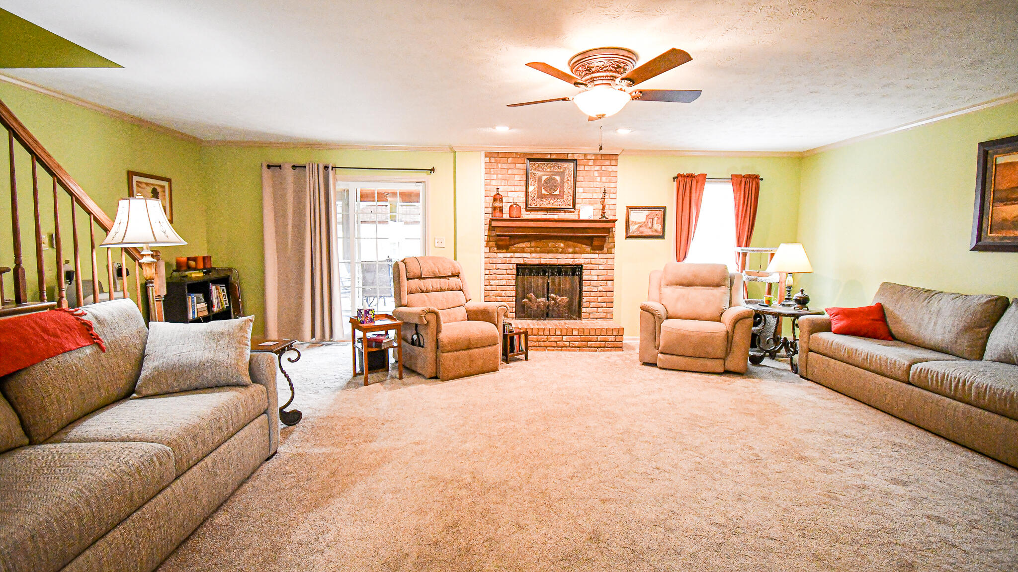 632 Deerfield Drive Property Photo 8