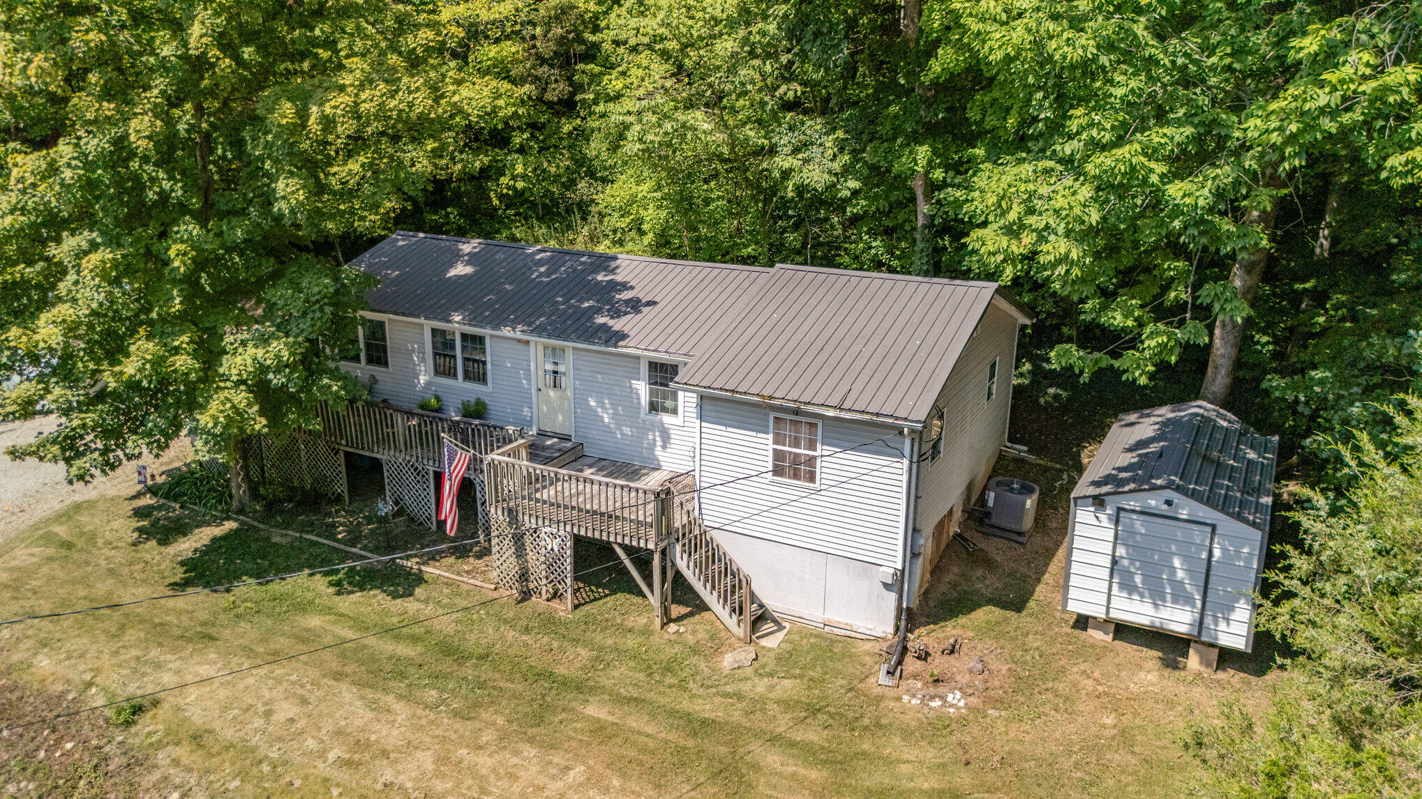 226 Melody Drive Property Photo 5