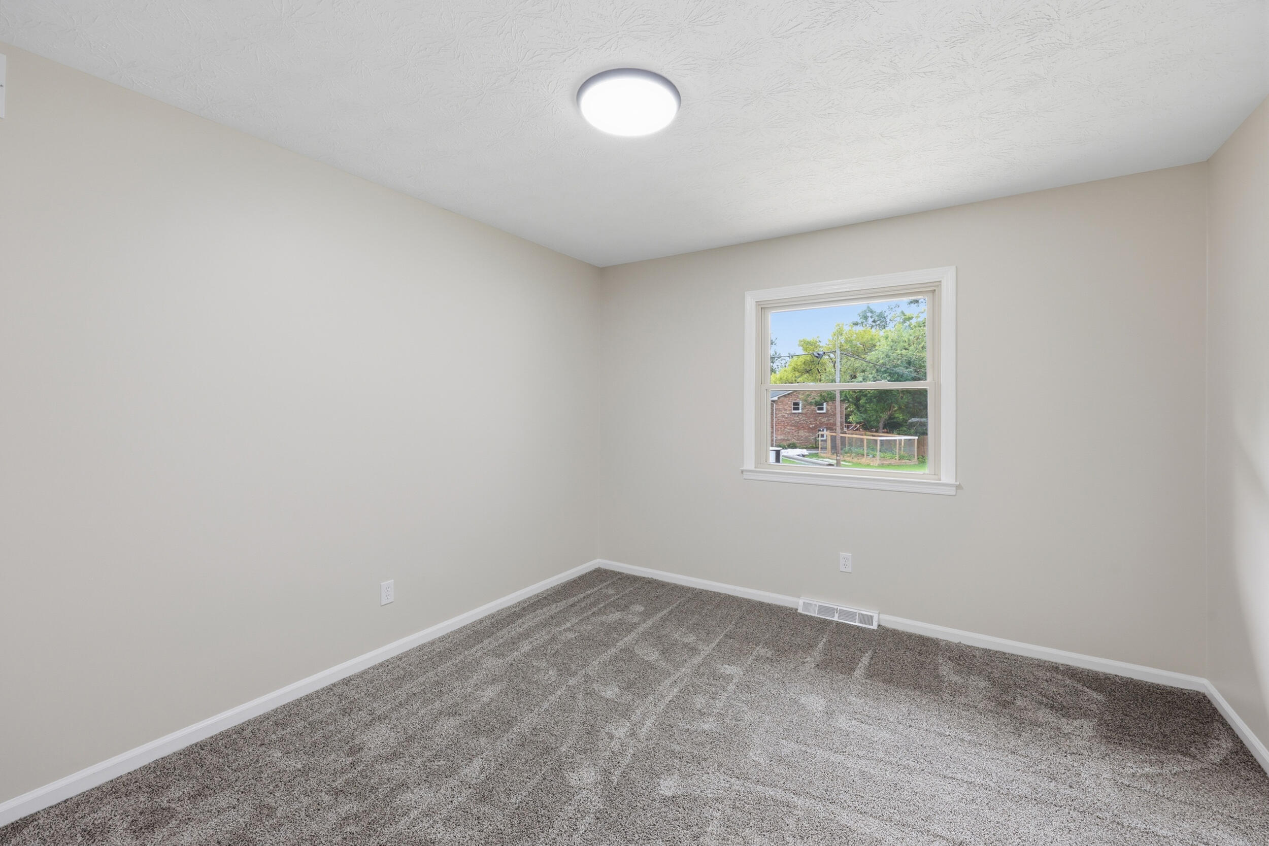 3409 Fraserdale Drive Property Photo 23