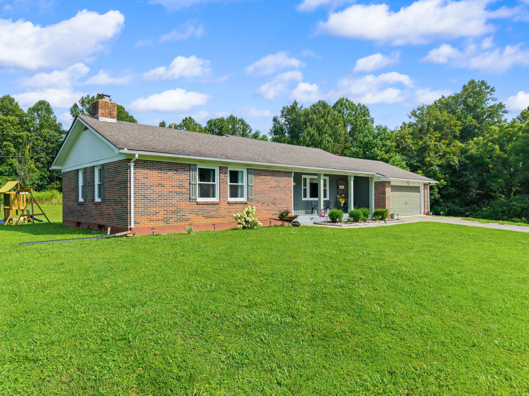 315 Hieronymus Loop Property Photo 5