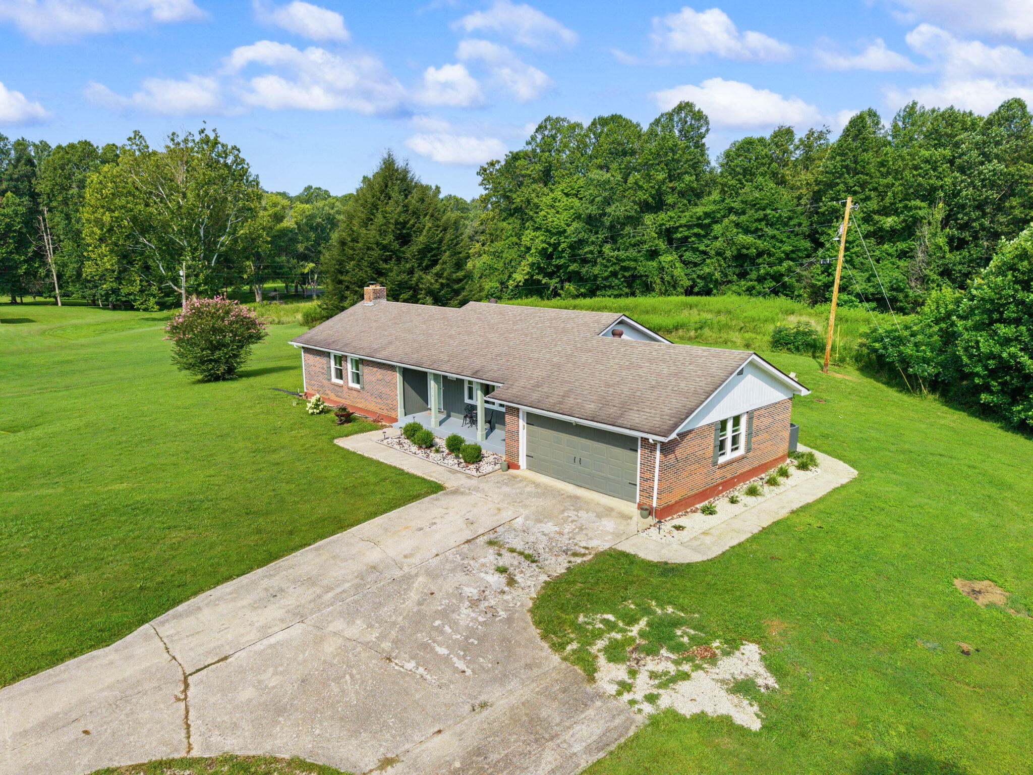 315 Hieronymus Loop Property Photo 8