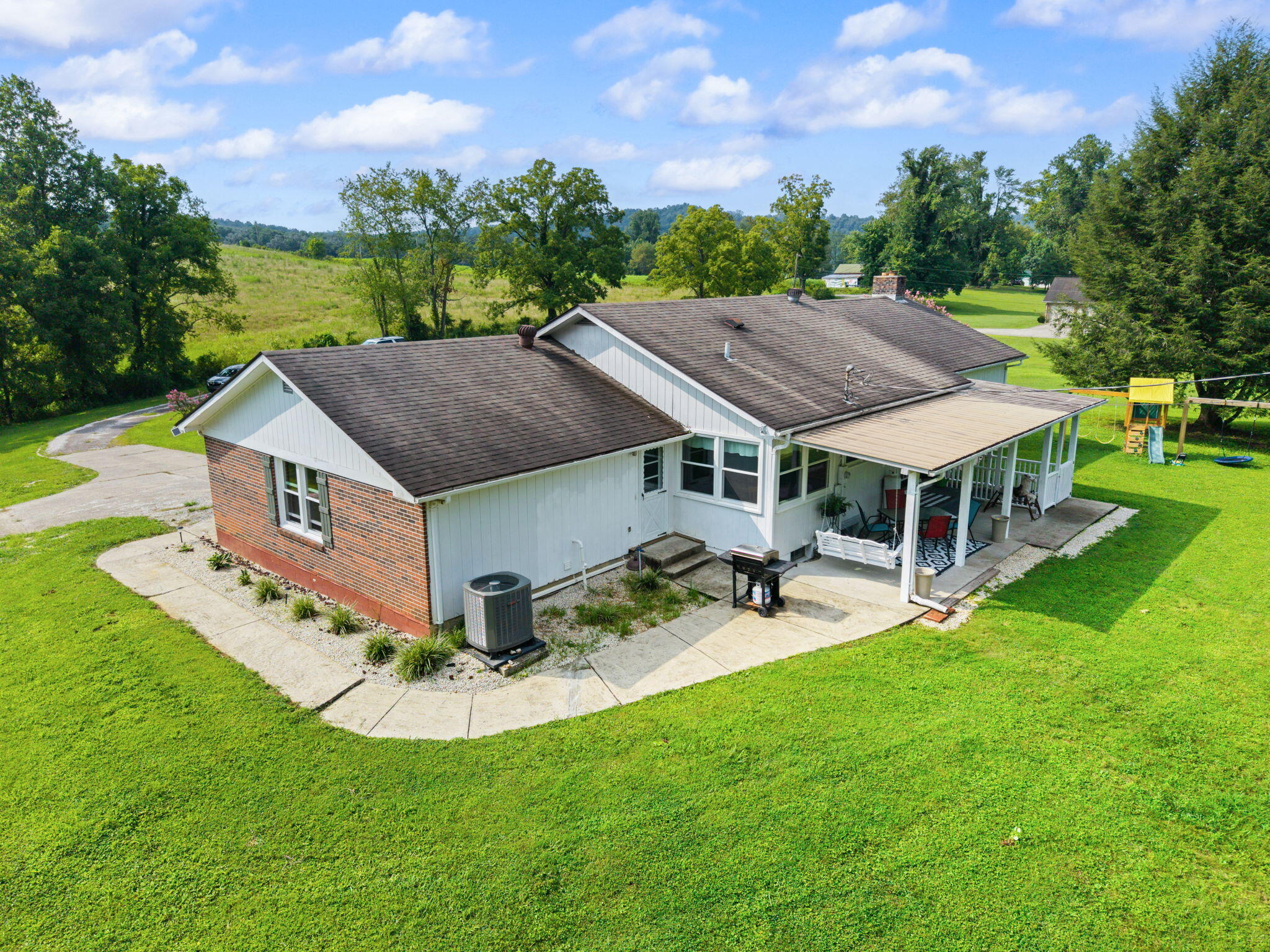 315 Hieronymus Loop Property Photo 10