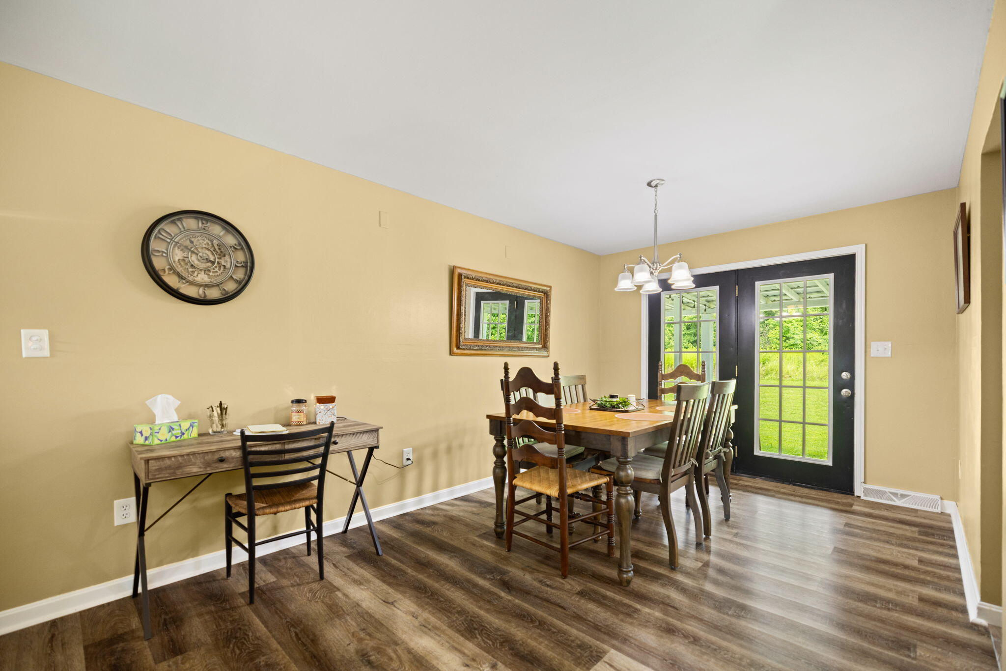 315 Hieronymus Loop Property Photo 17