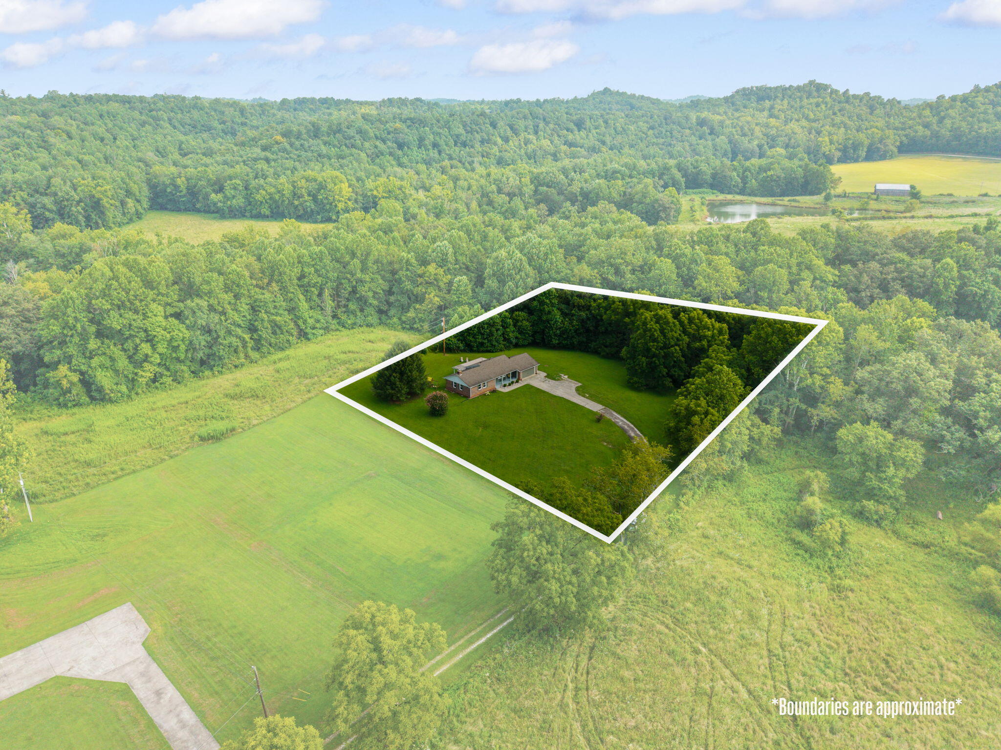 315 Hieronymus Loop Property Photo 46