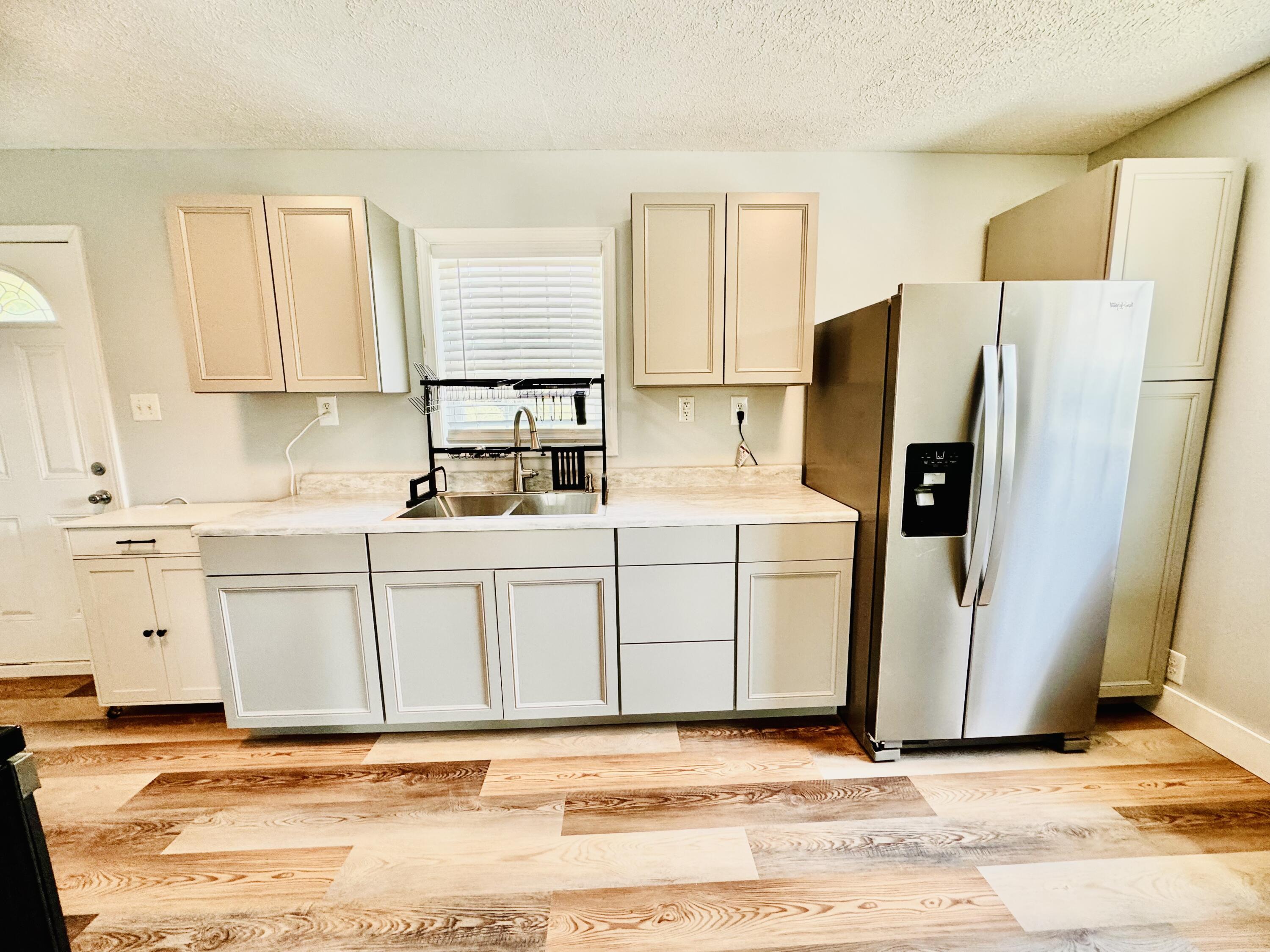 3950 Lily Road Property Photo 10