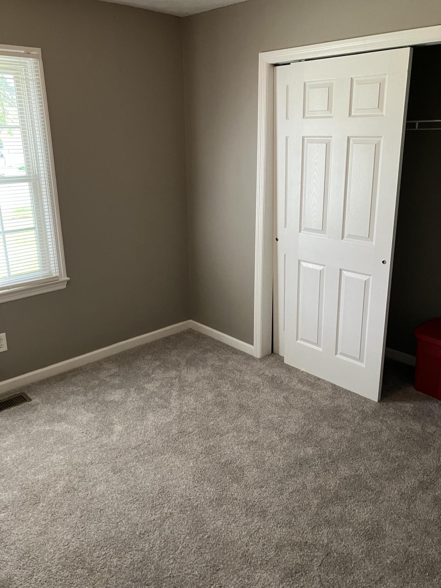 119 Rolling Acres Drive Property Photo 8