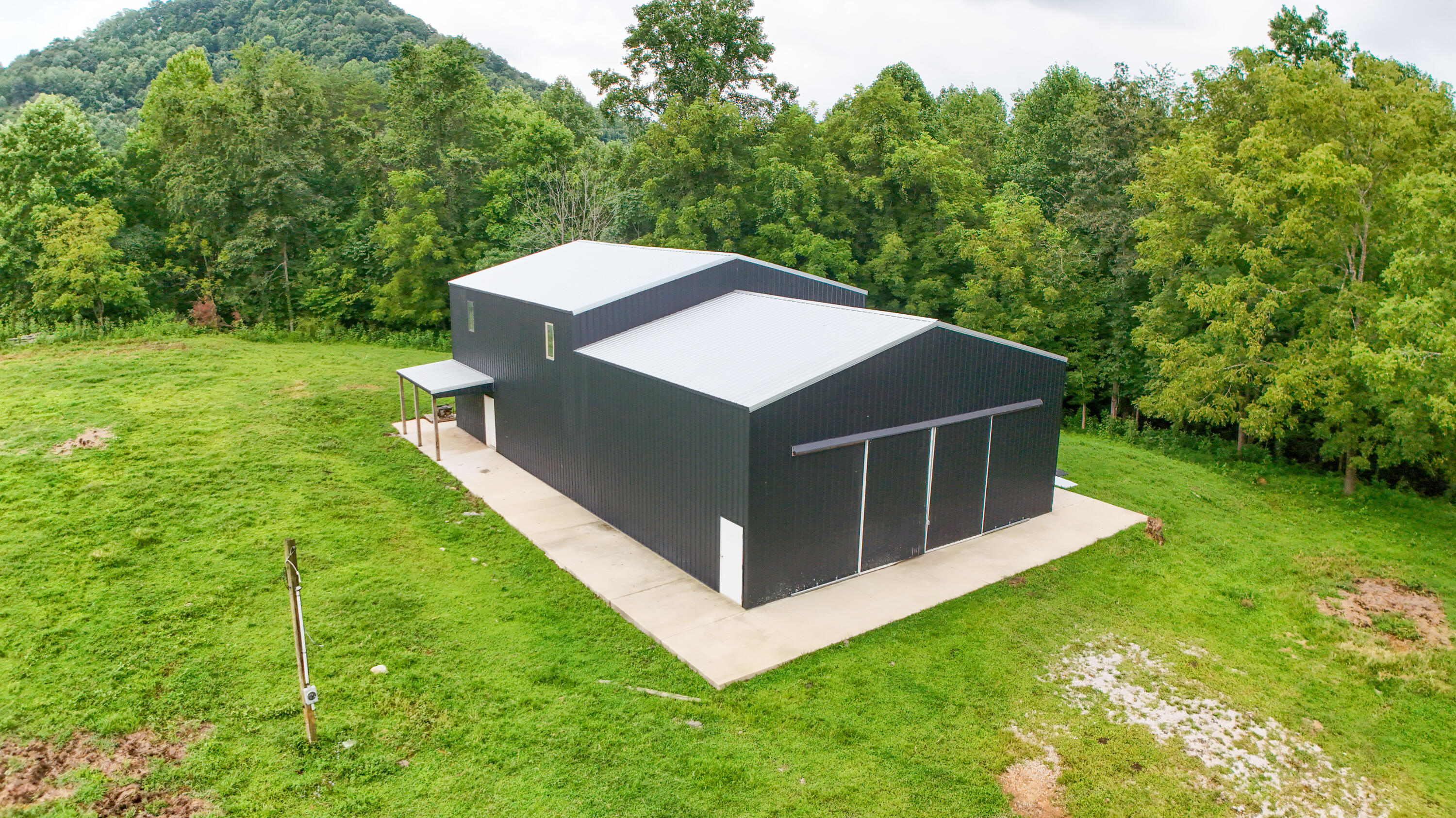 380 Swan Pond Road Property Photo 15