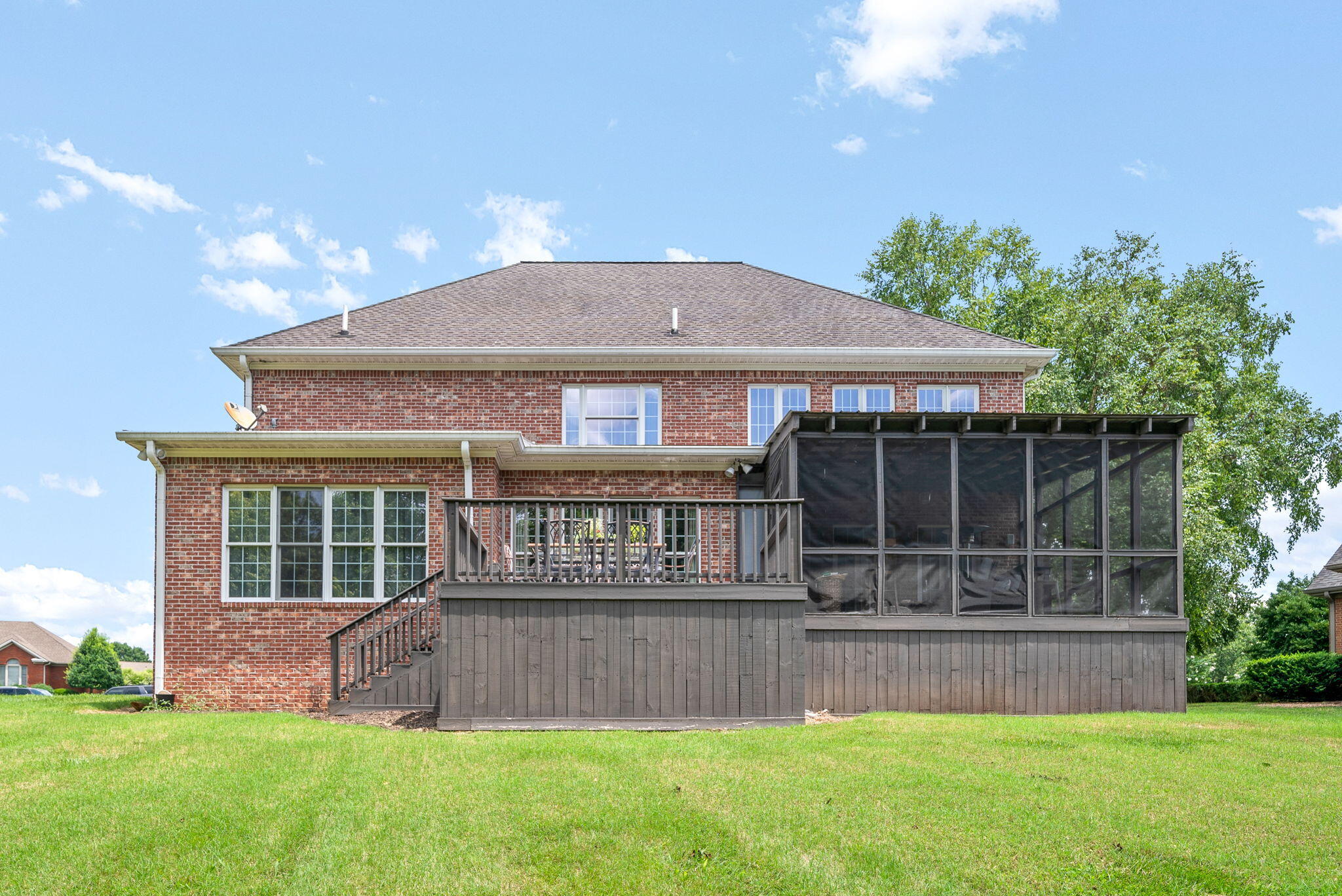 305 Lincoln Way Property Photo 43
