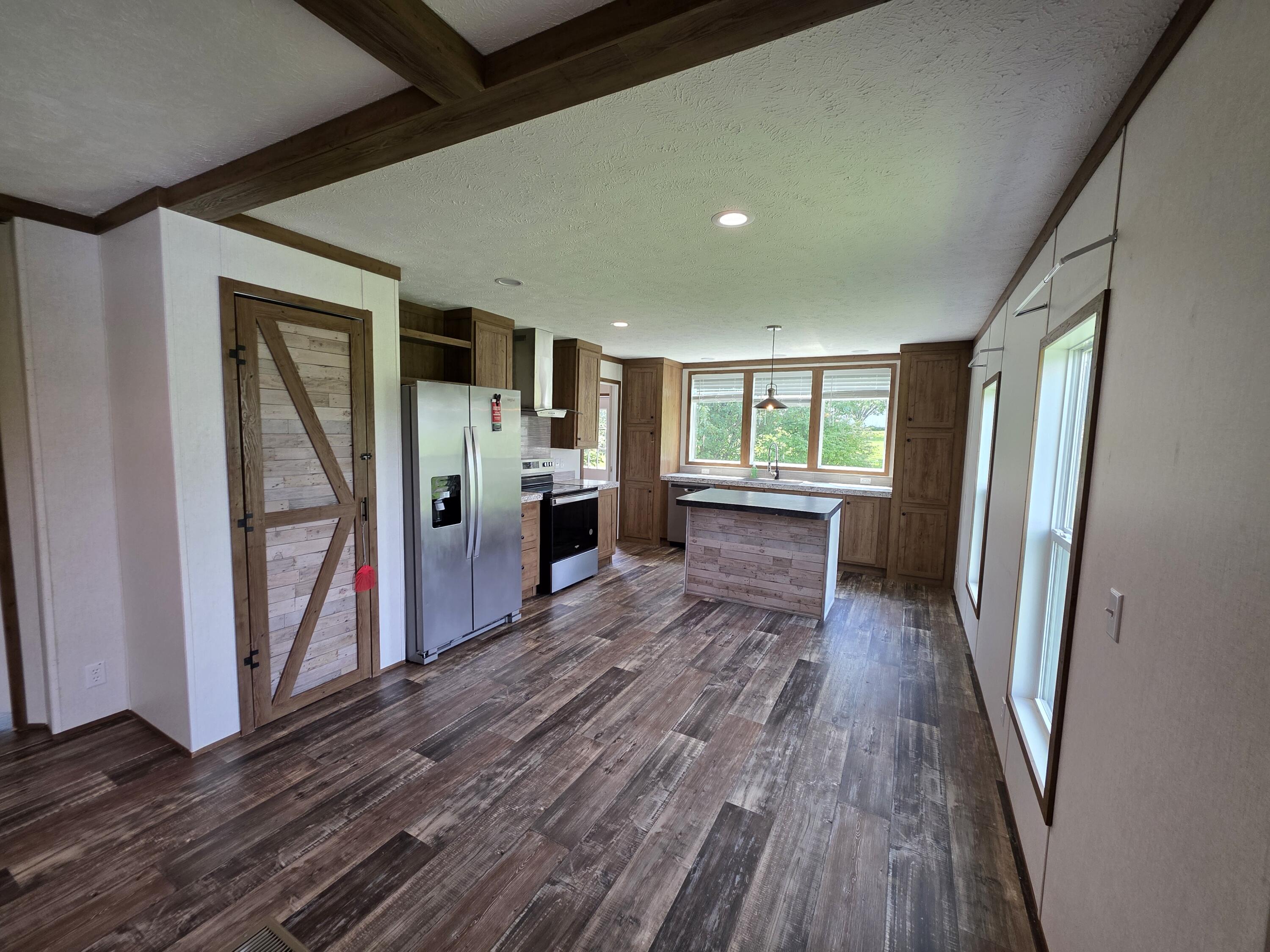 2435 Ky-80 Property Photo 7