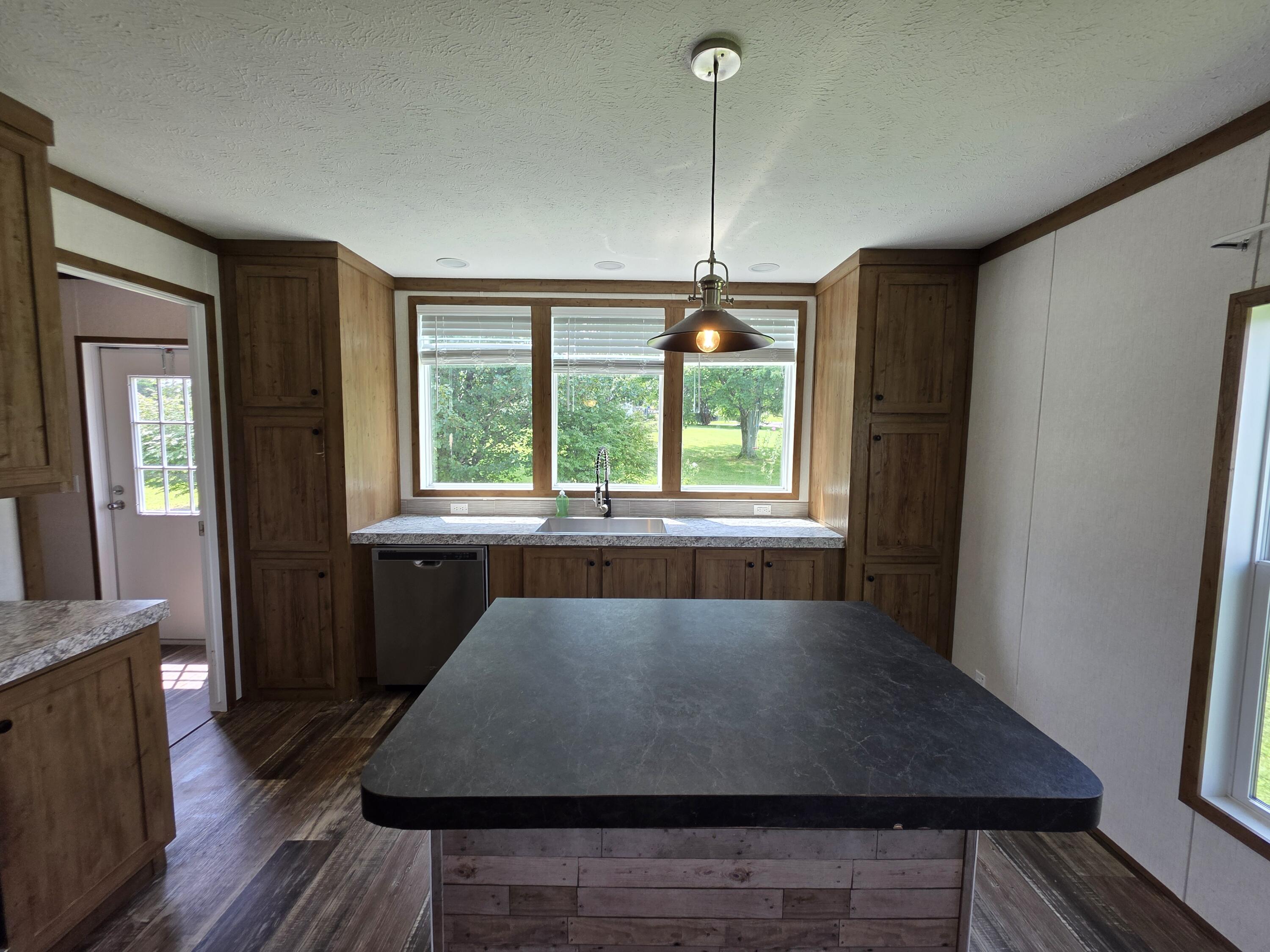2435 Ky-80 Property Photo 8