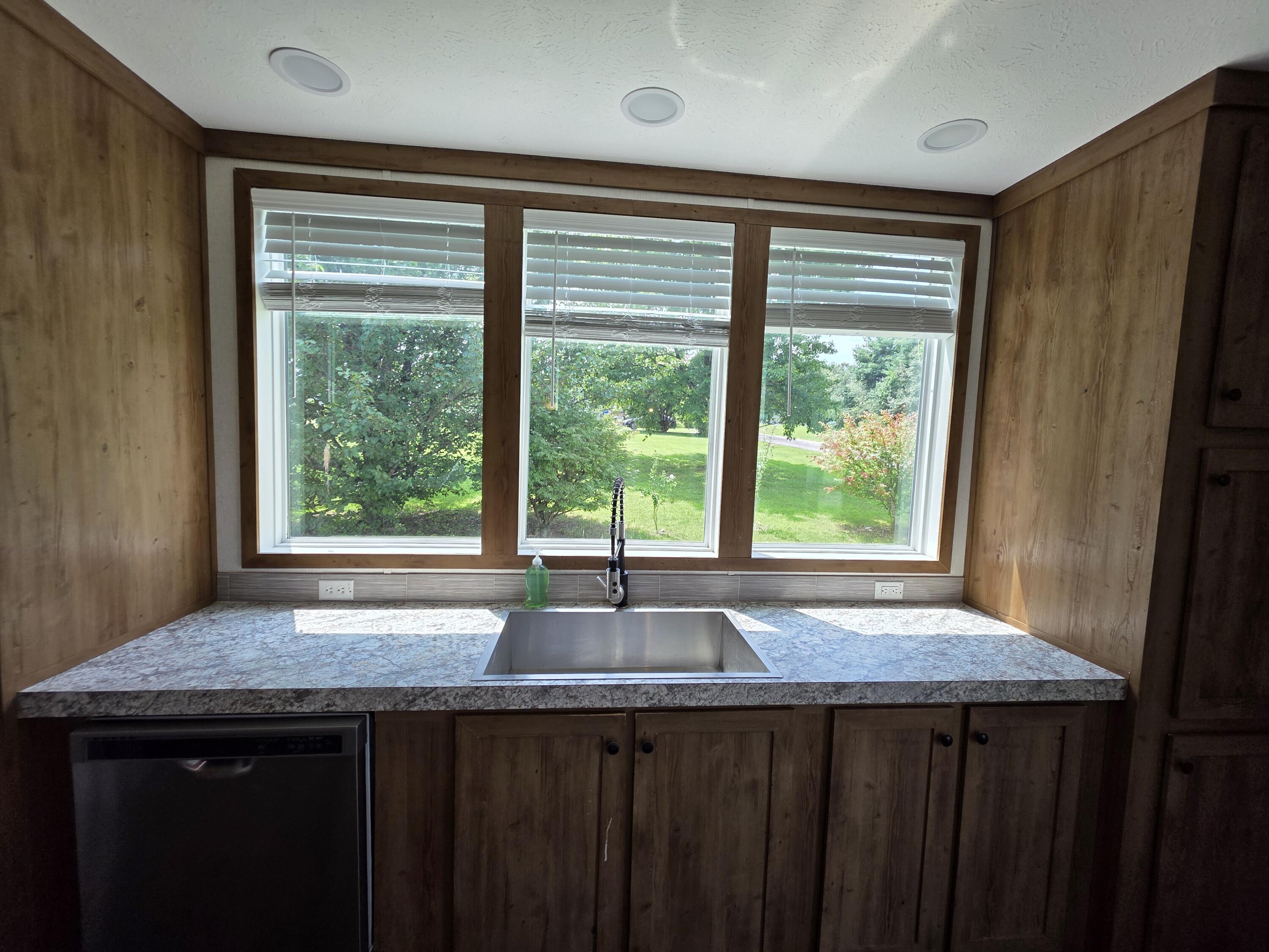 2435 Ky-80 Property Photo 10