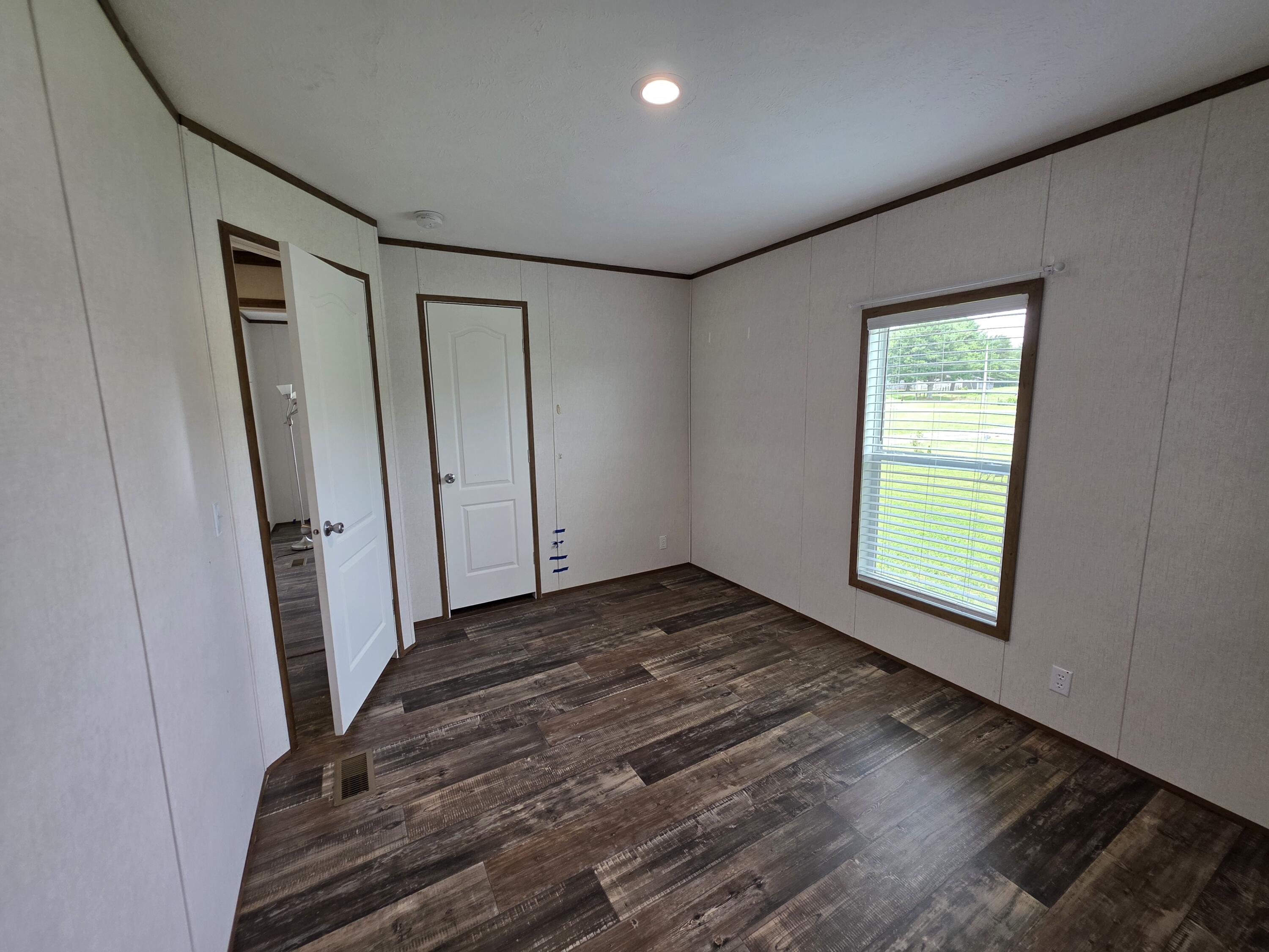 2435 Ky-80 Property Photo 26