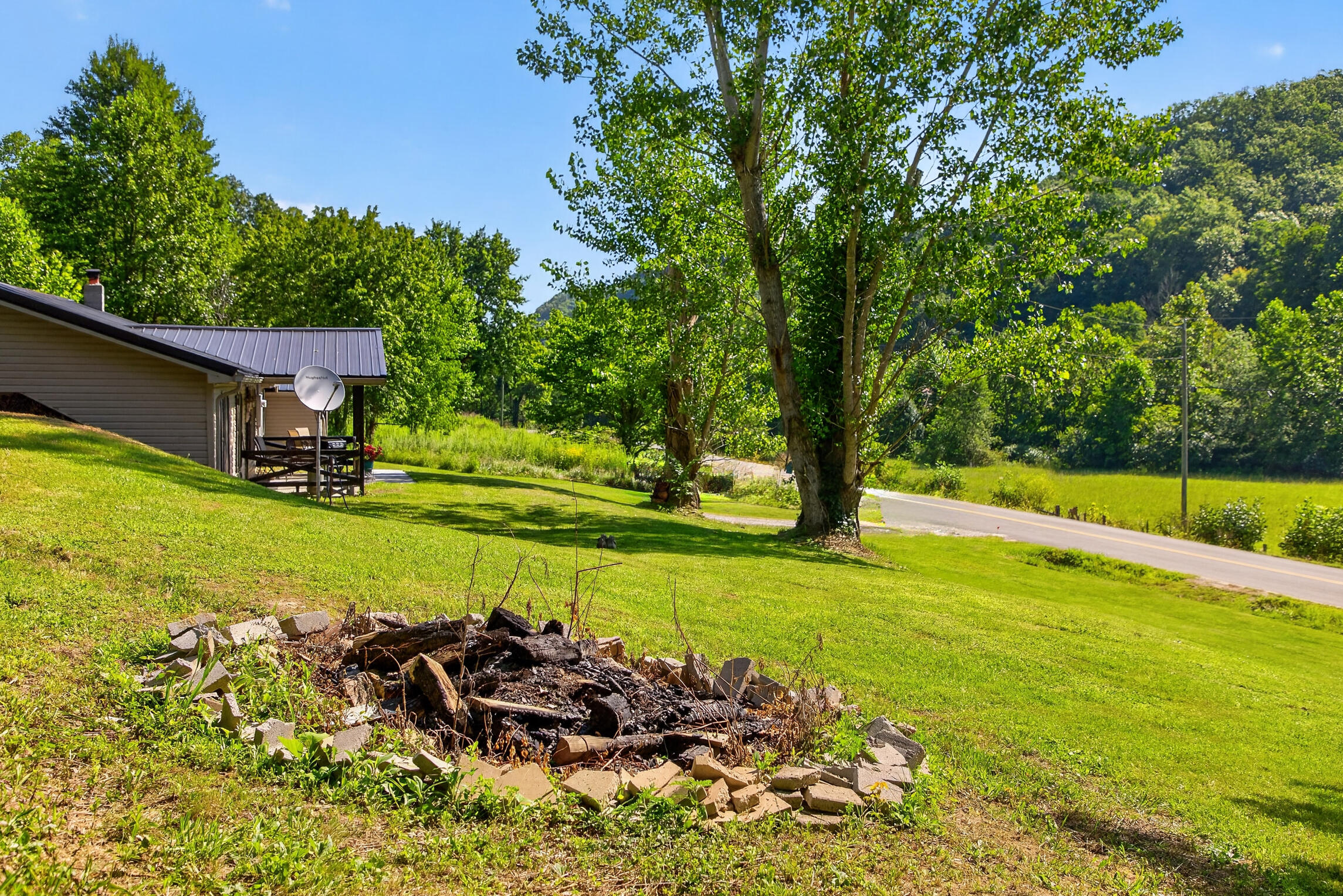 7045 White Oak Road Property Photo 31