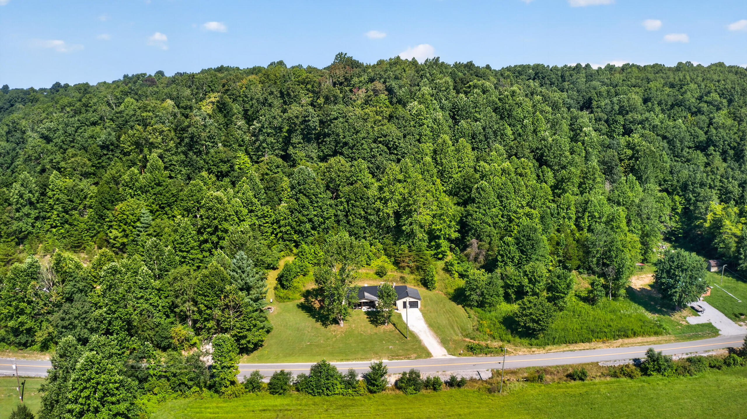 7045 White Oak Road Property Photo 34
