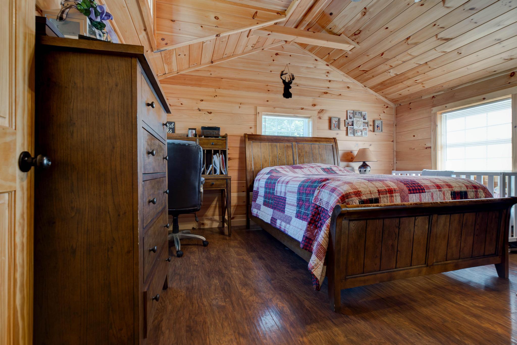 975 Clay Lick Road Property Photo 14