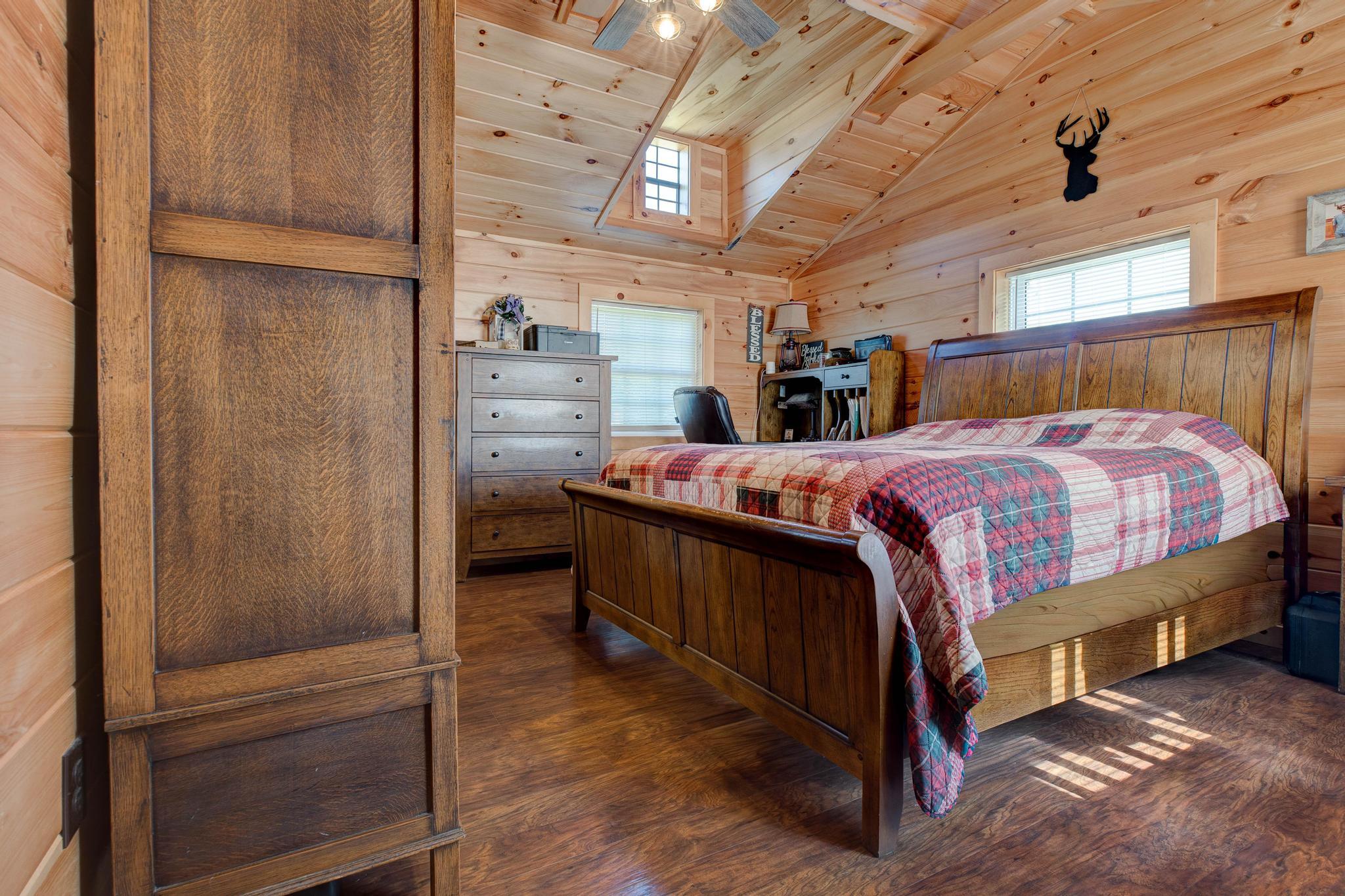 975 Clay Lick Road Property Photo 15