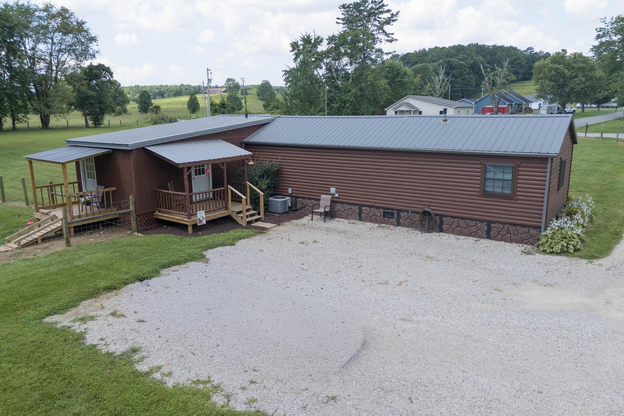 975 Clay Lick Road Property Photo 48