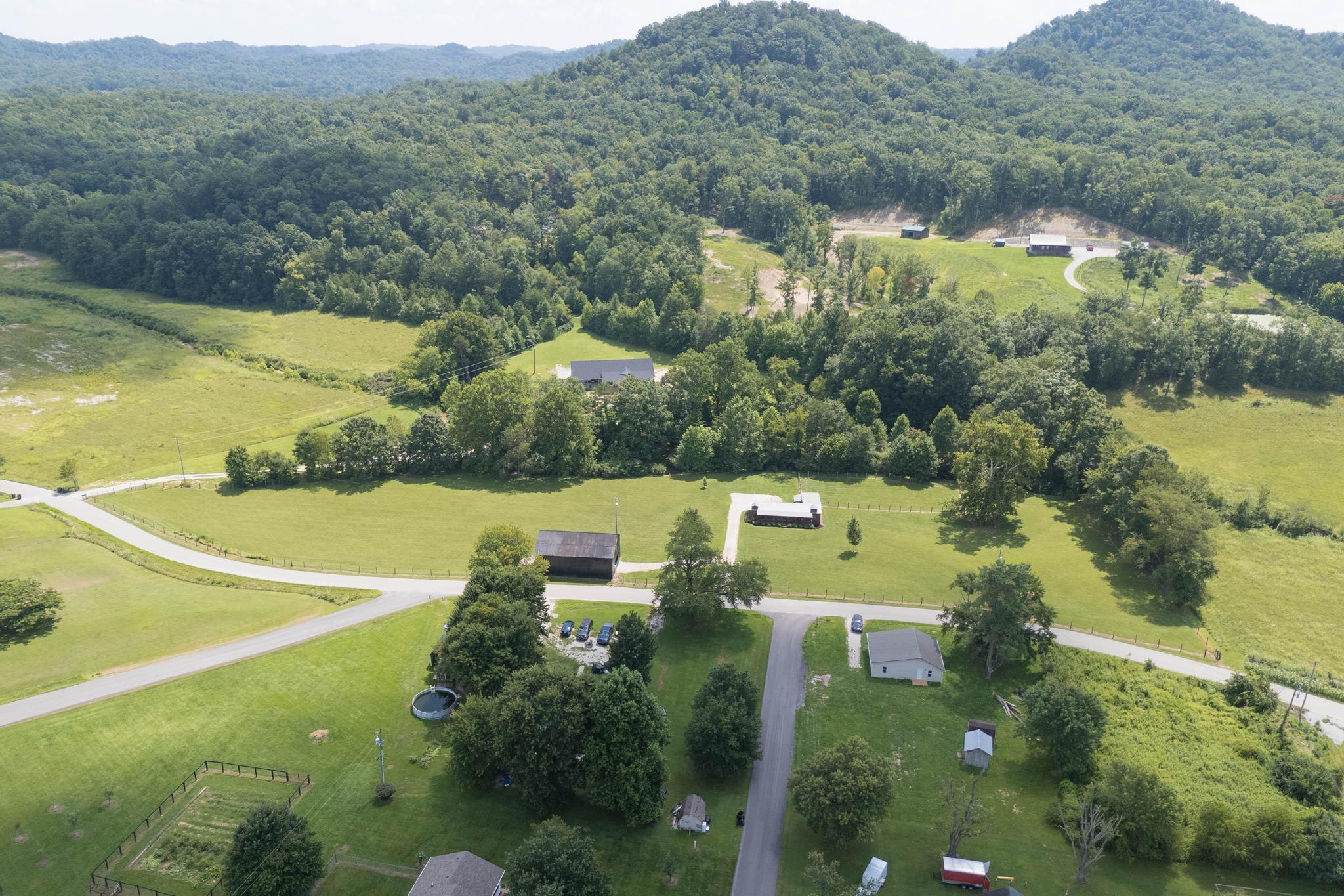 975 Clay Lick Road Property Photo 57