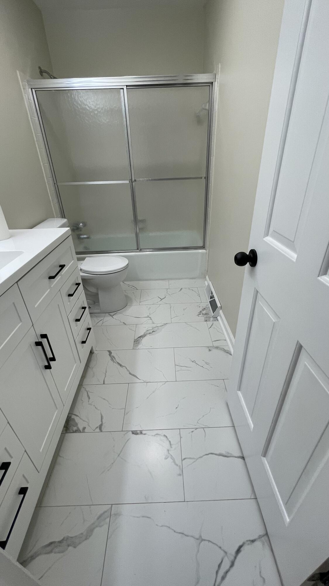 208 Eastover Drive Property Photo 29