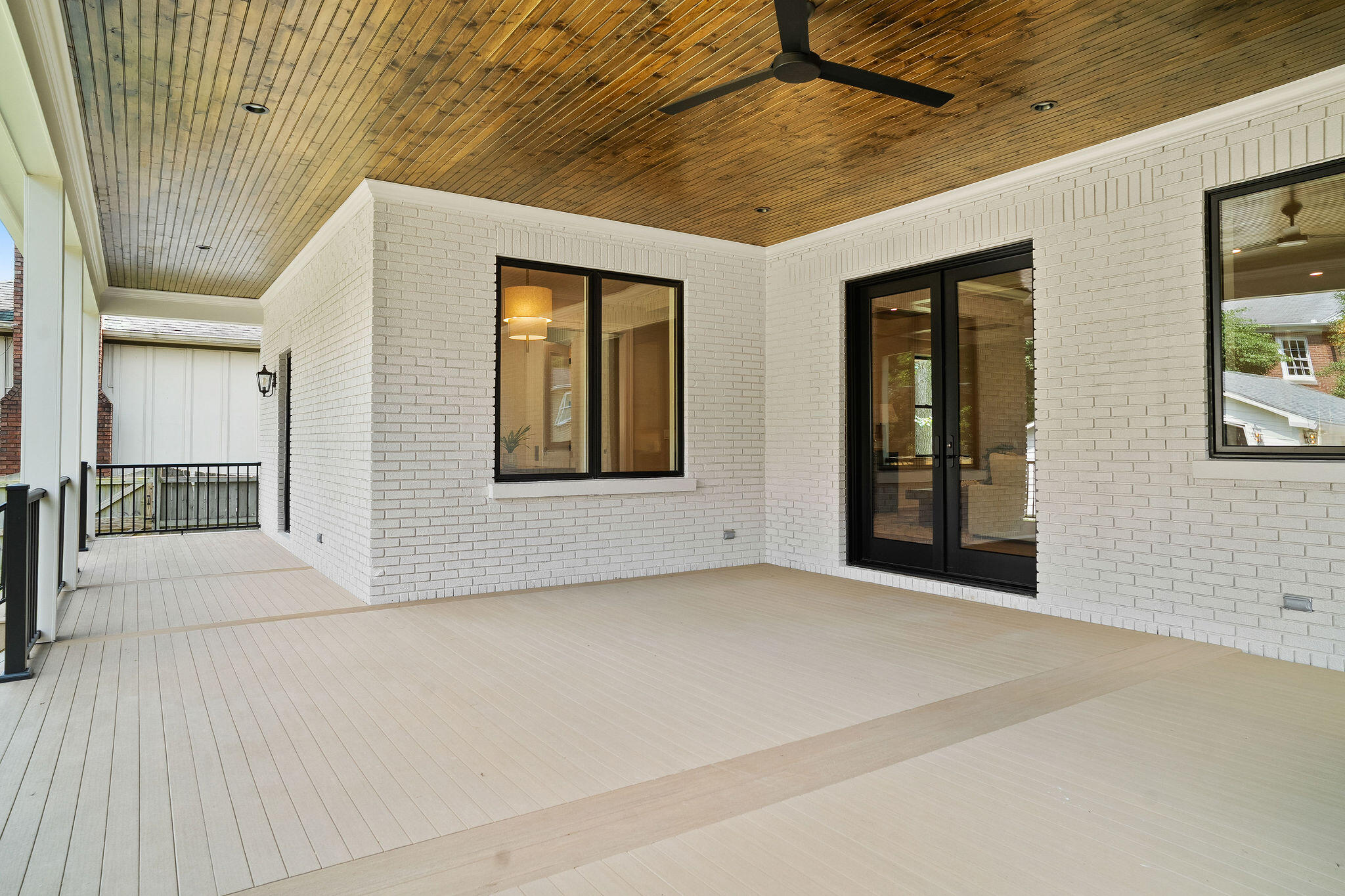 1501 Richmond Road Property Photo 8