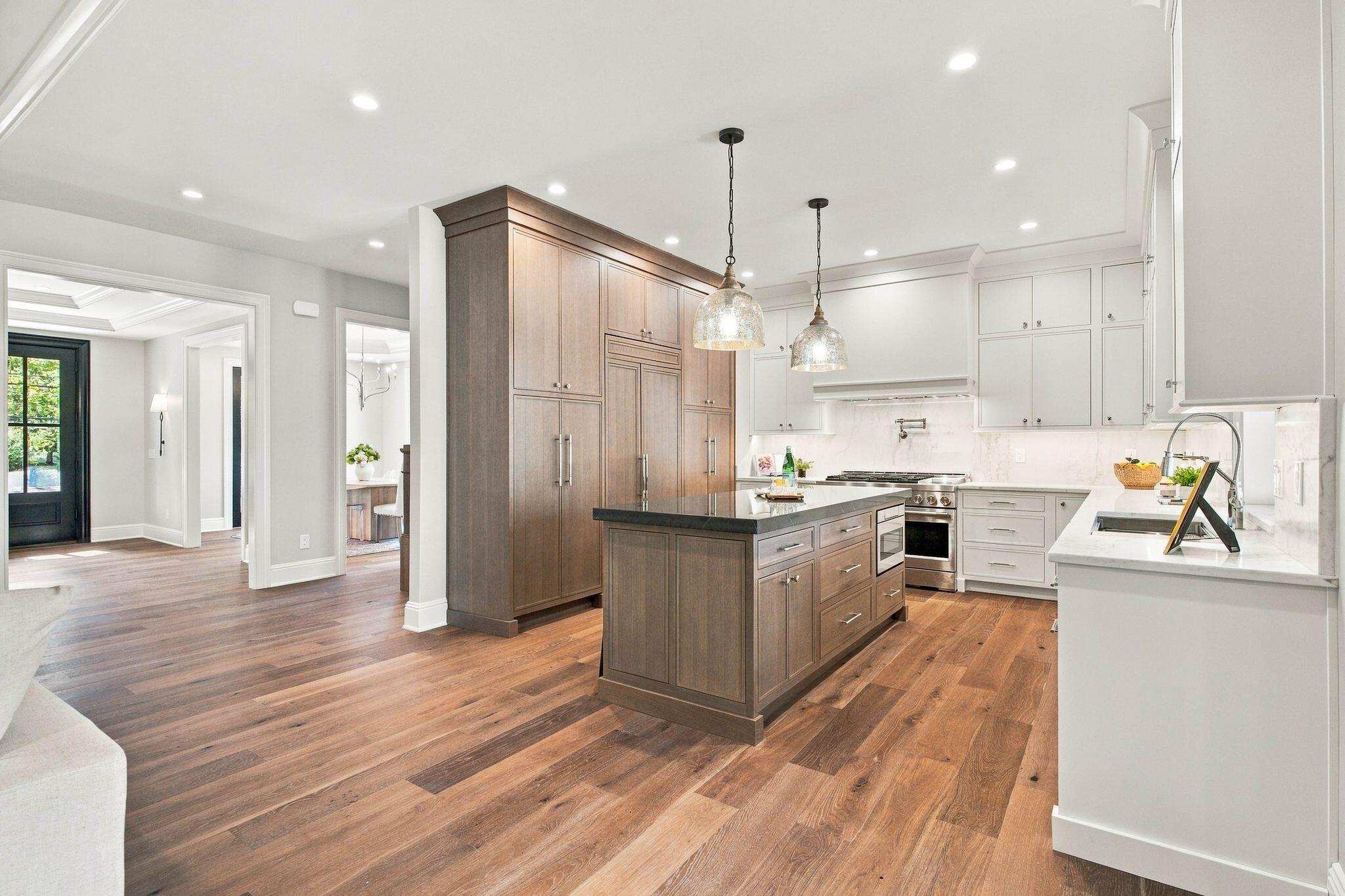1501 Richmond Road Property Photo 17