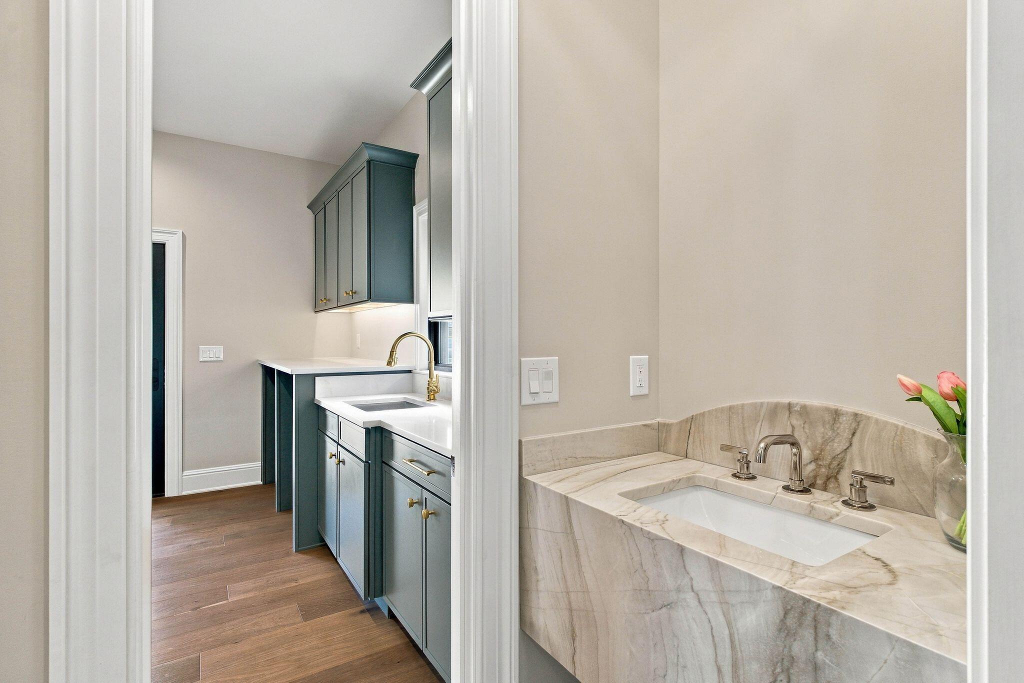 1501 Richmond Road Property Photo 31