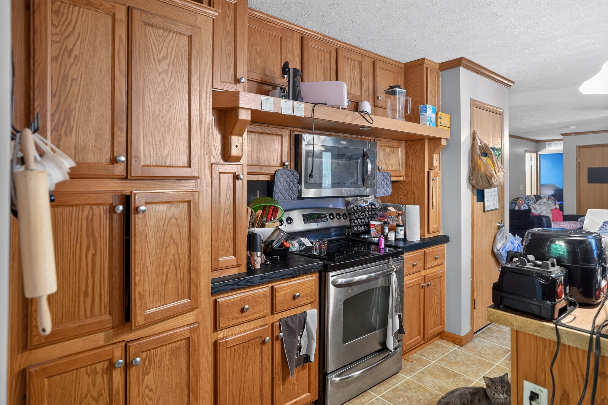 2950 Stringtown Road Property Photo 8