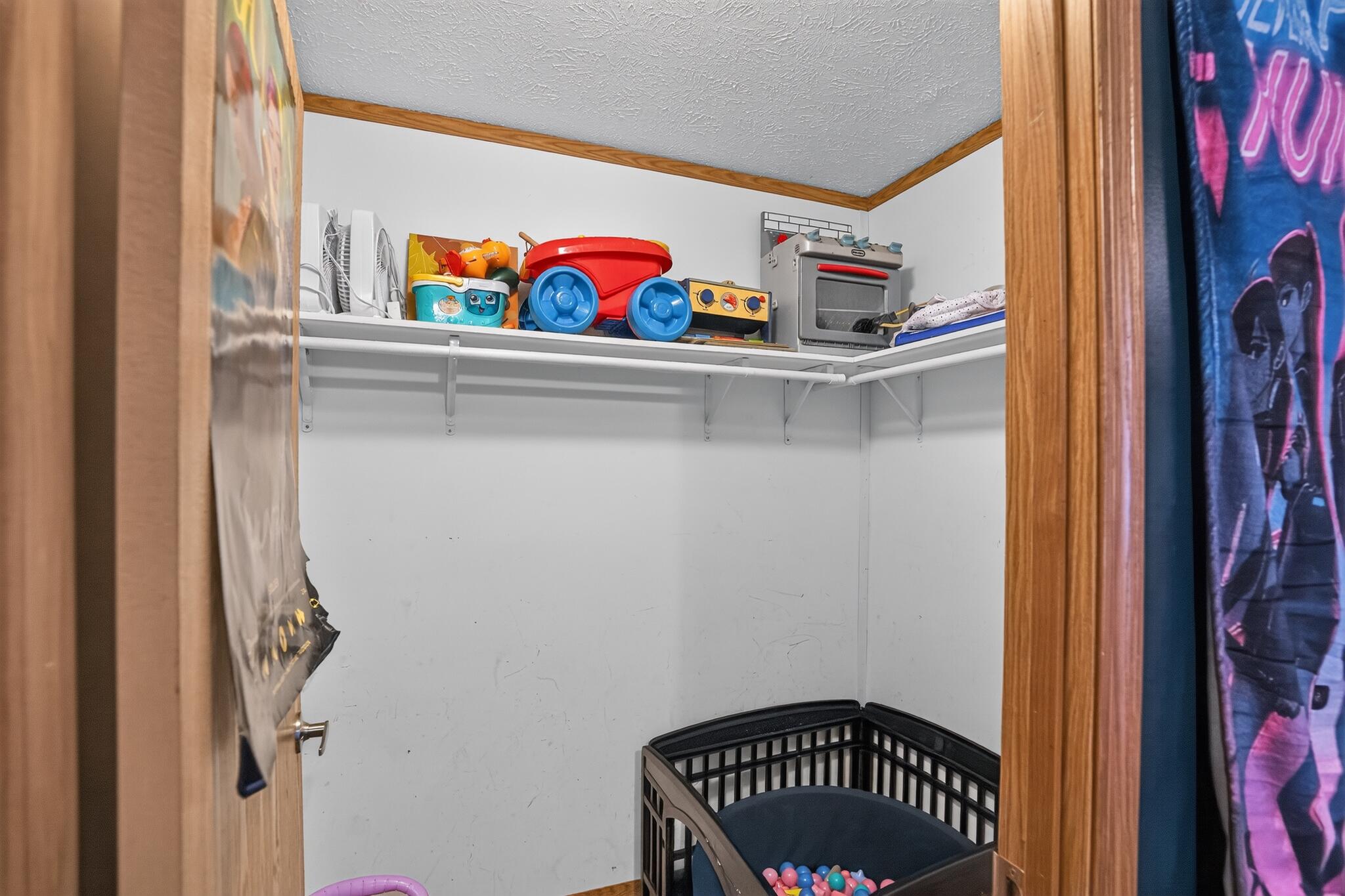 2950 Stringtown Road Property Photo 24