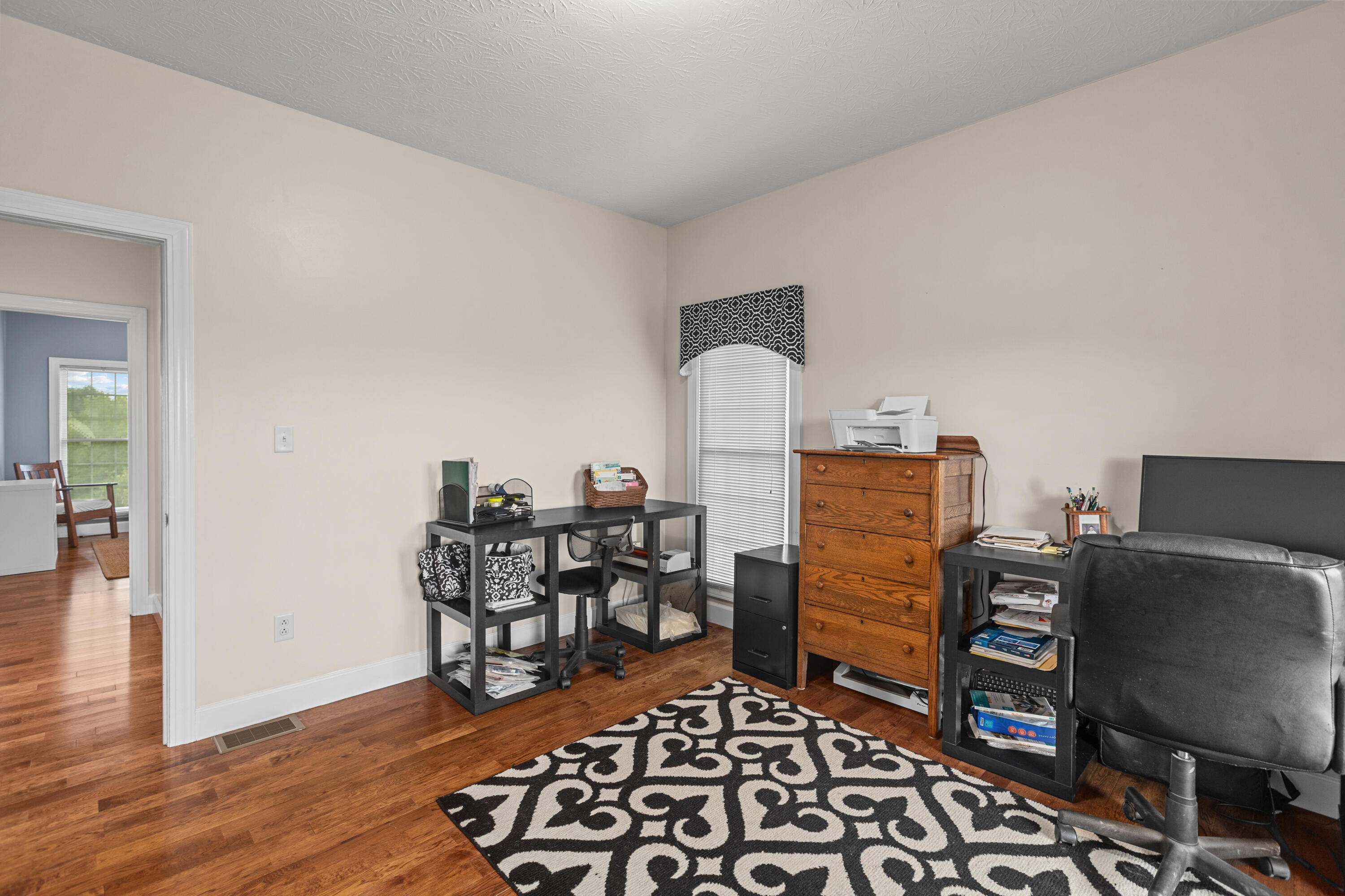 2315 Bardstown Road Property Photo 24