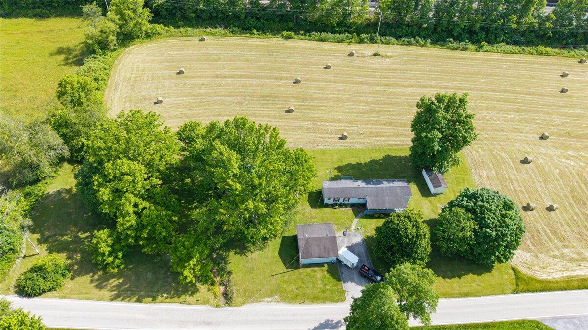 964 Campton-baptist Road Property Photo 8