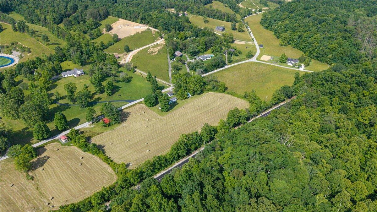 964 Campton-baptist Road Property Photo 11